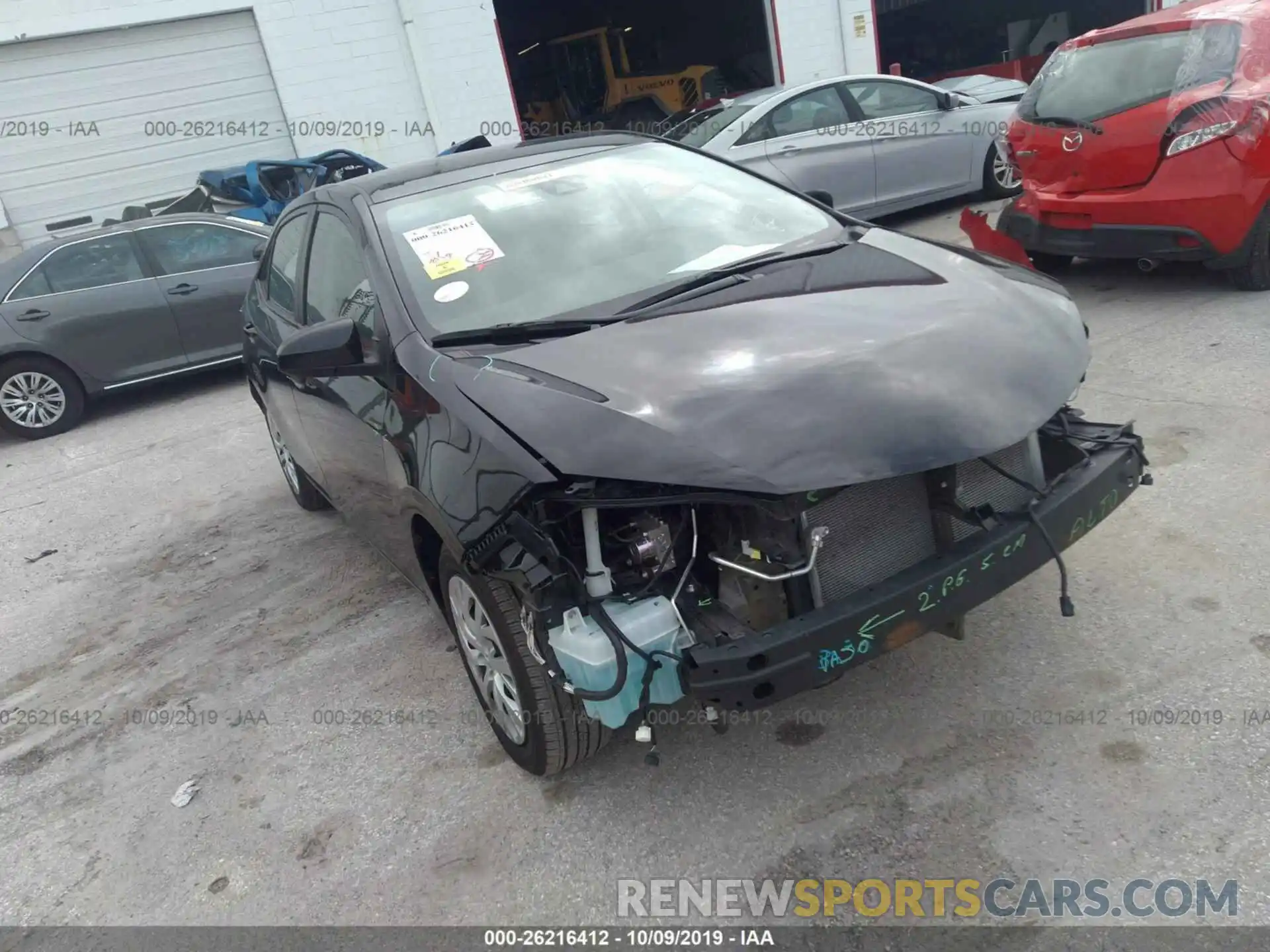 1 Photograph of a damaged car 5YFBURHE0KP941085 TOYOTA COROLLA 2019