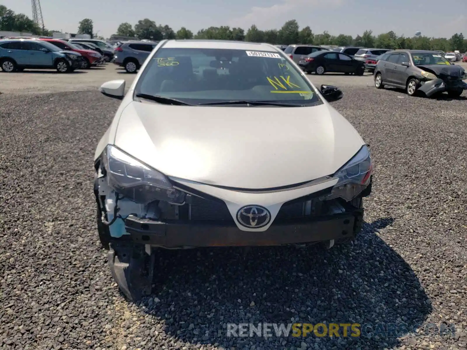 9 Photograph of a damaged car 5YFBURHE0KP942026 TOYOTA COROLLA 2019