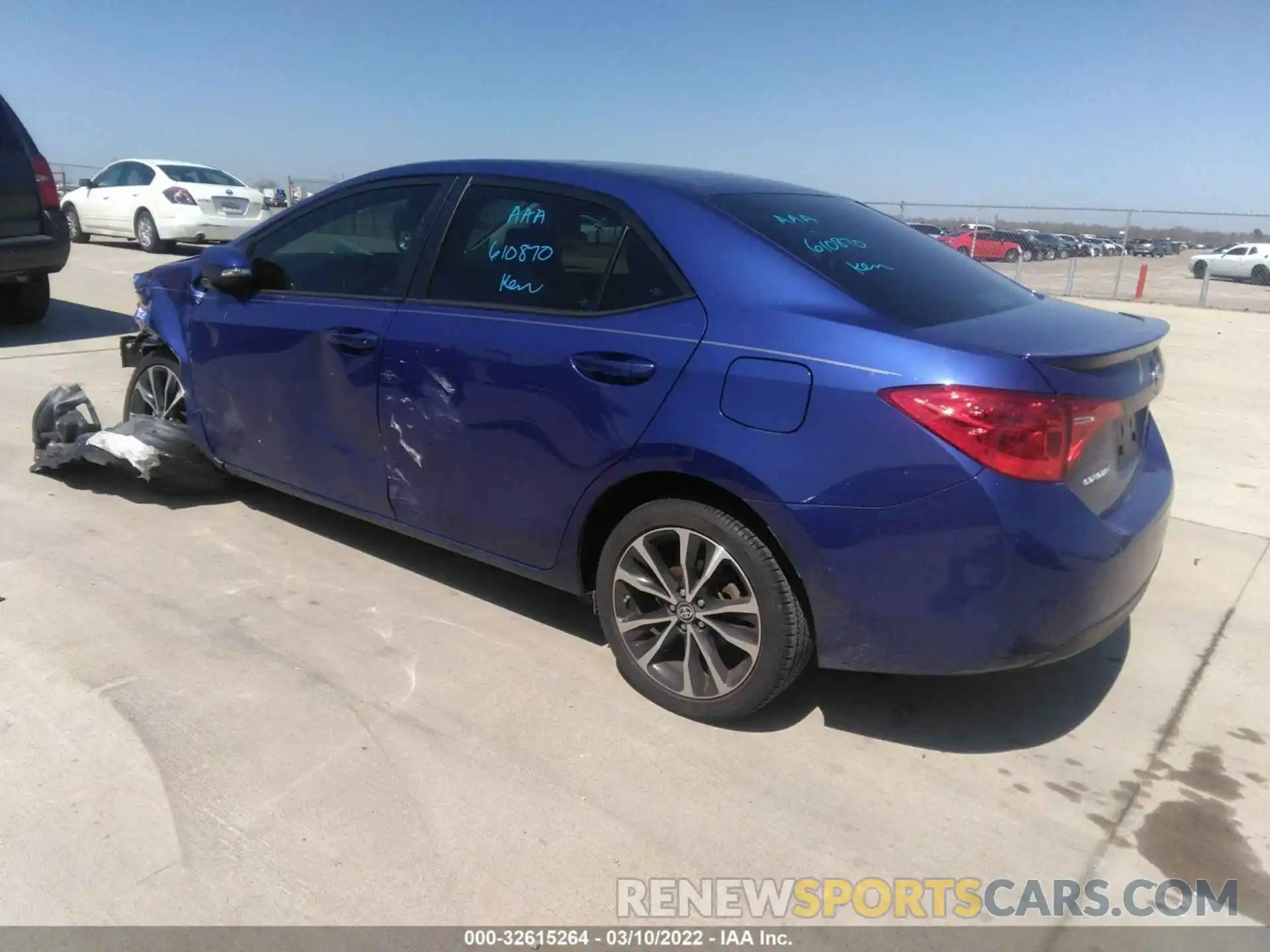 3 Photograph of a damaged car 5YFBURHE0KP942494 TOYOTA COROLLA 2019