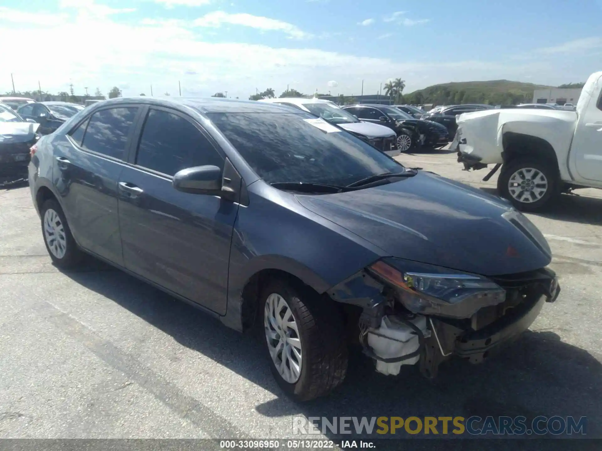 1 Photograph of a damaged car 5YFBURHE0KP943130 TOYOTA COROLLA 2019