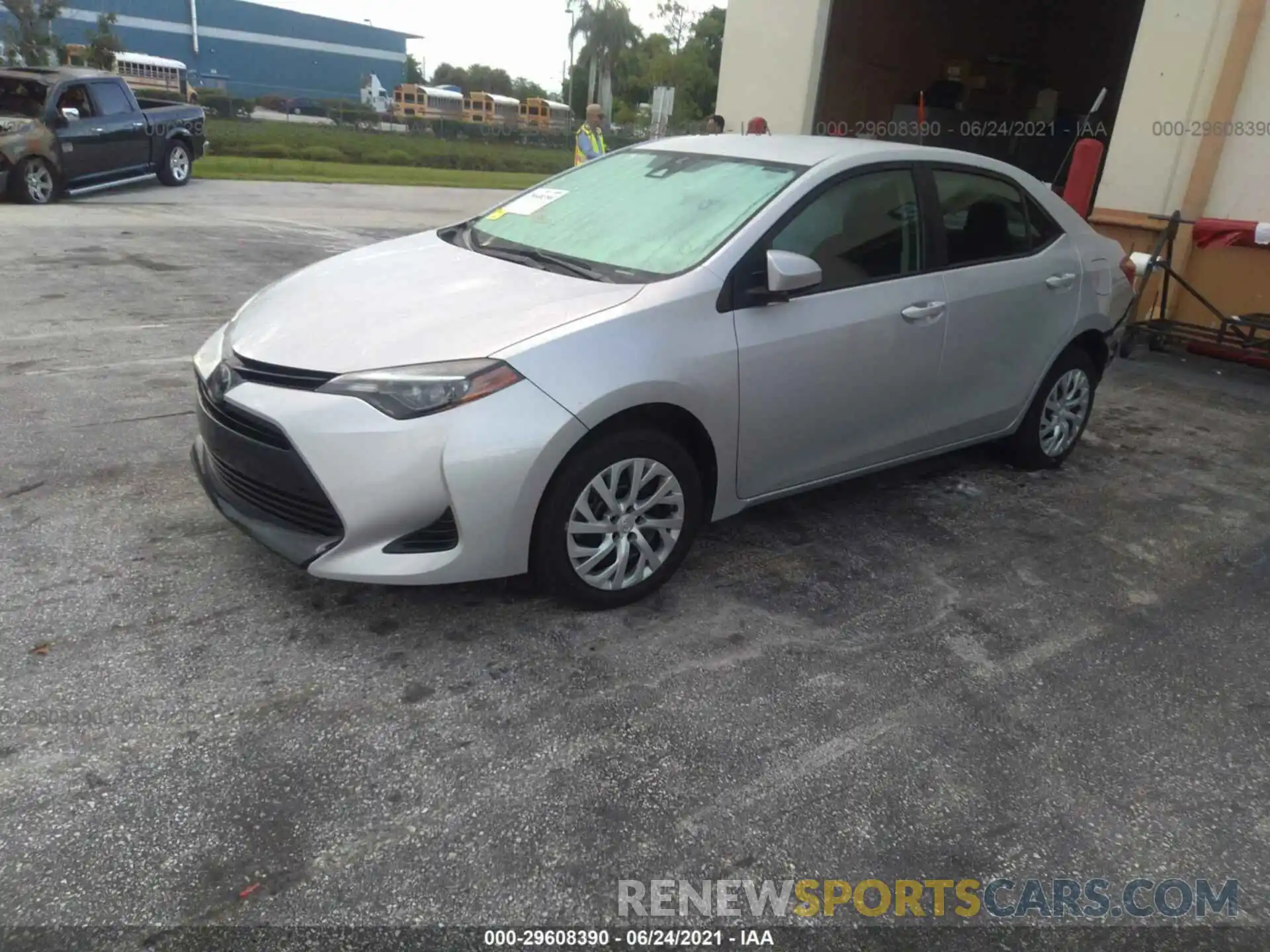 2 Photograph of a damaged car 5YFBURHE0KP943435 TOYOTA COROLLA 2019