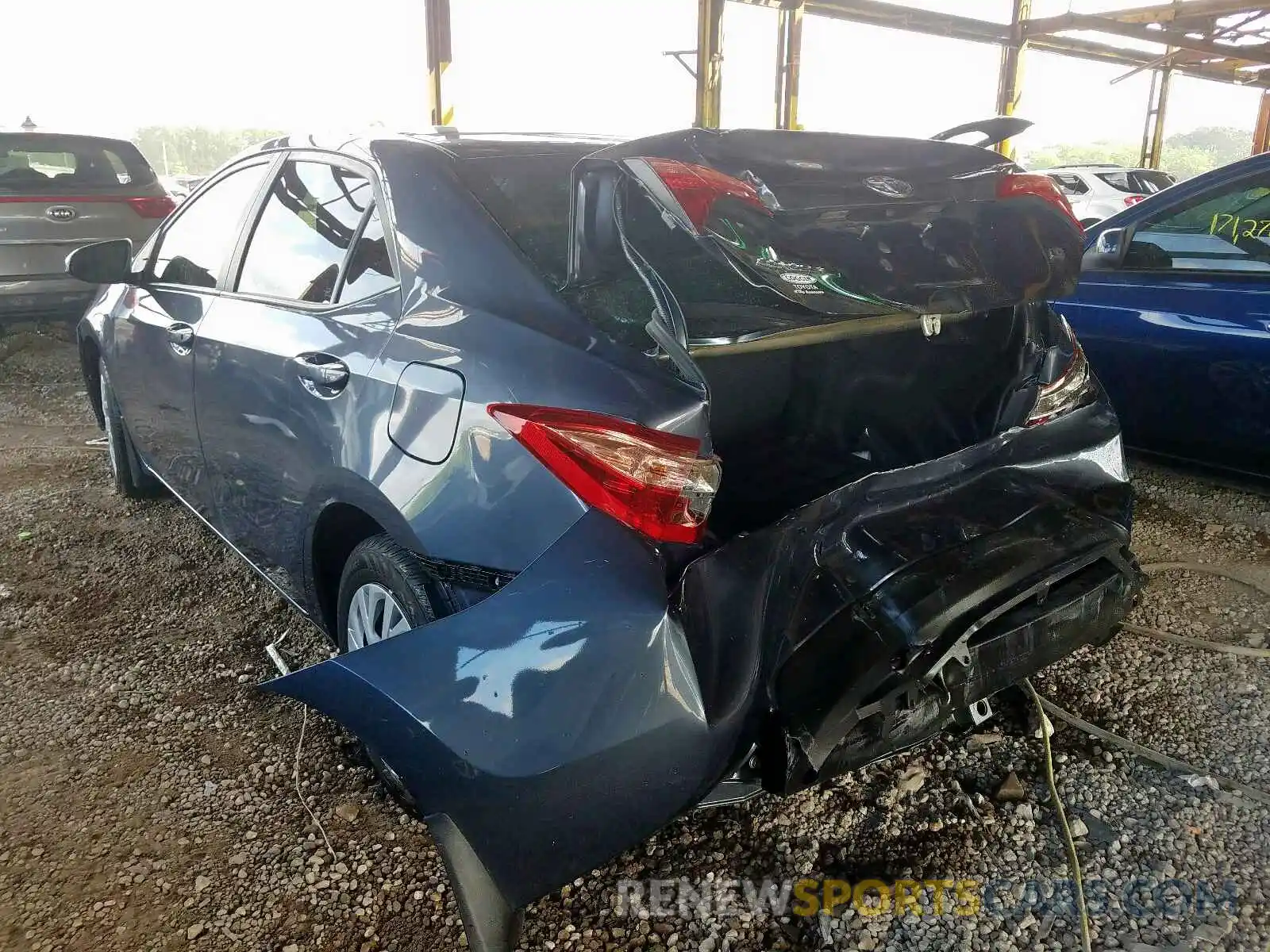 3 Photograph of a damaged car 5YFBURHE0KP943516 TOYOTA COROLLA 2019