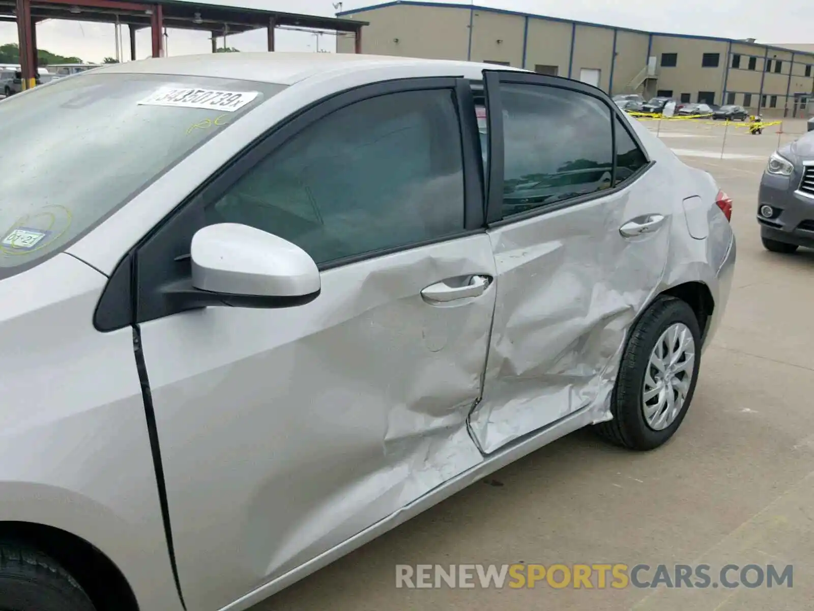 9 Photograph of a damaged car 5YFBURHE0KP943791 TOYOTA COROLLA 2019