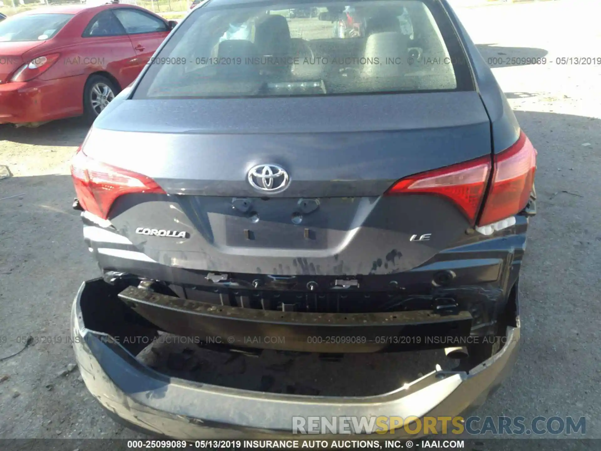 6 Photograph of a damaged car 5YFBURHE0KP943824 TOYOTA COROLLA 2019