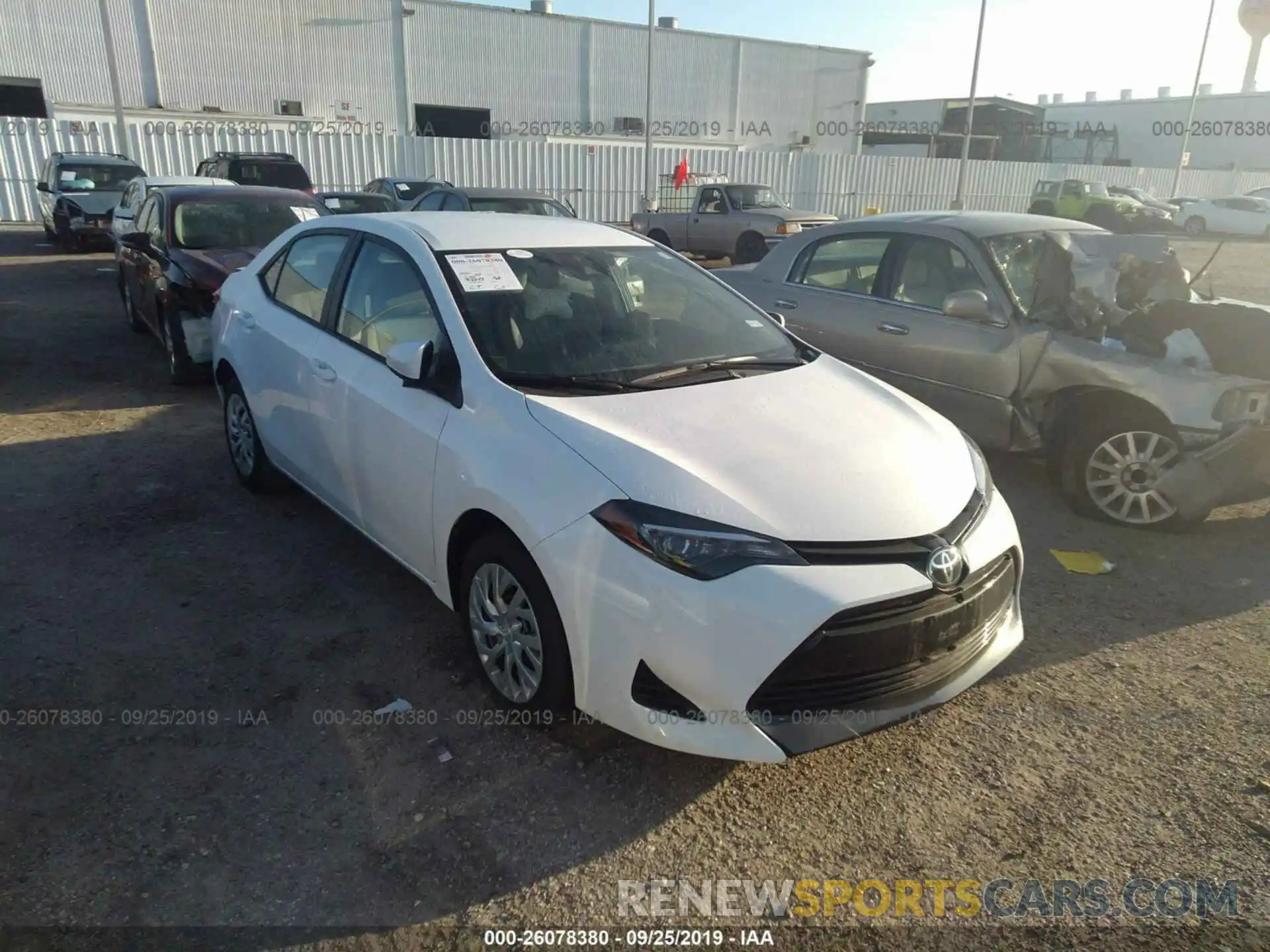 1 Photograph of a damaged car 5YFBURHE0KP944097 TOYOTA COROLLA 2019