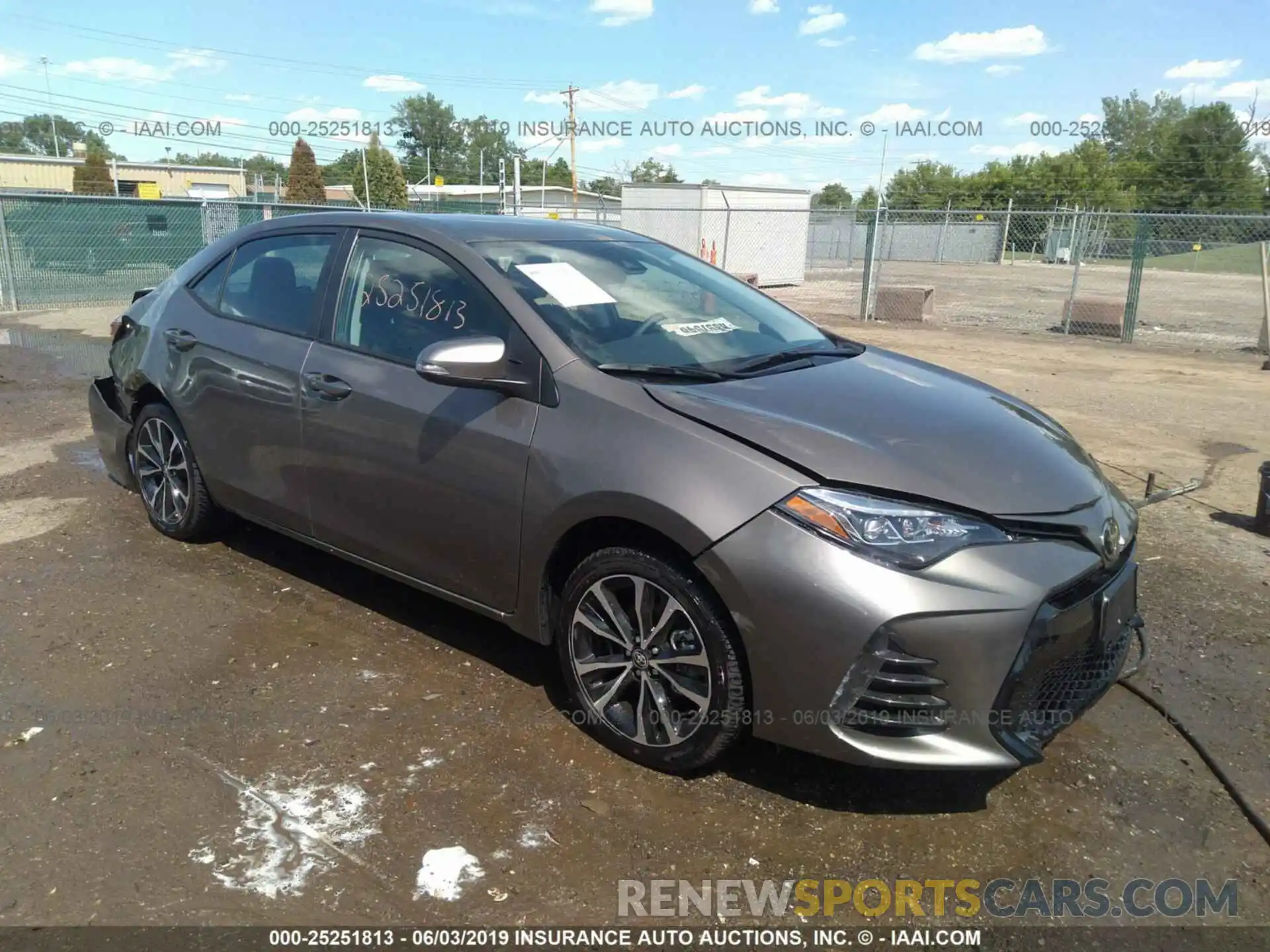 1 Photograph of a damaged car 5YFBURHE0KP944410 TOYOTA COROLLA 2019