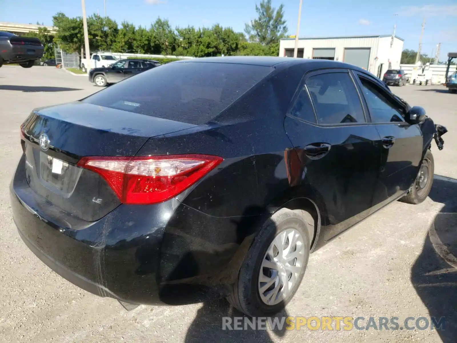 4 Photograph of a damaged car 5YFBURHE0KP944648 TOYOTA COROLLA 2019