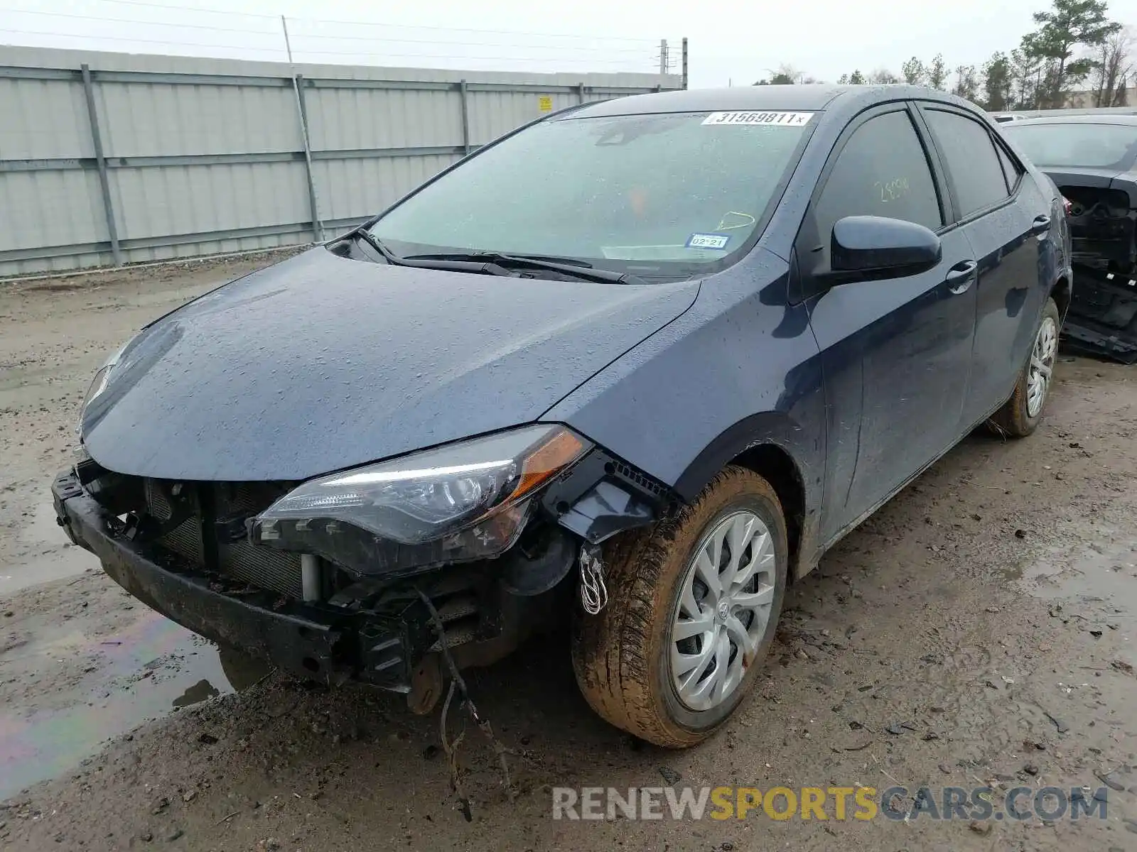 2 Photograph of a damaged car 5YFBURHE0KP945430 TOYOTA COROLLA 2019