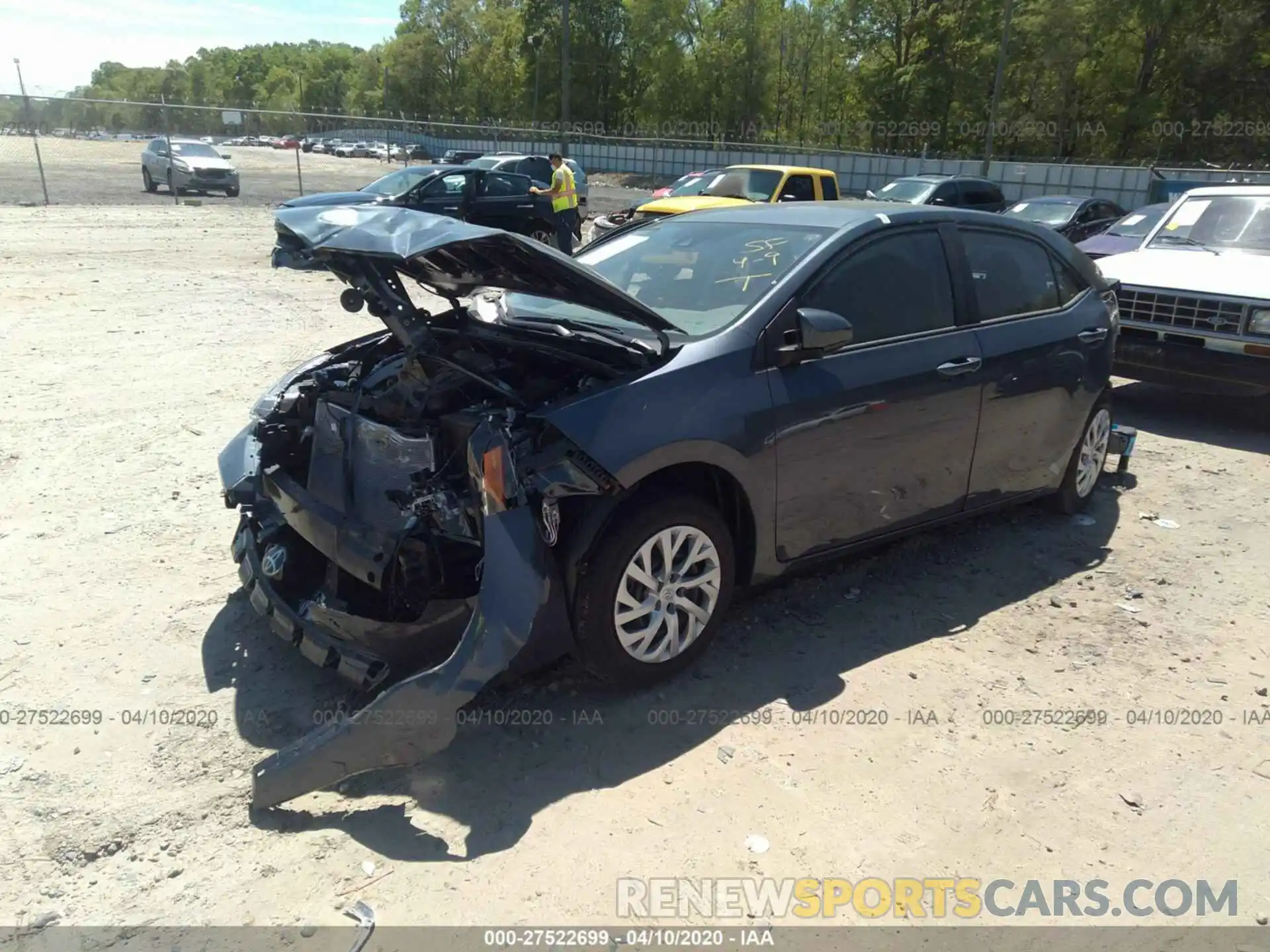 2 Photograph of a damaged car 5YFBURHE0KP945766 TOYOTA COROLLA 2019