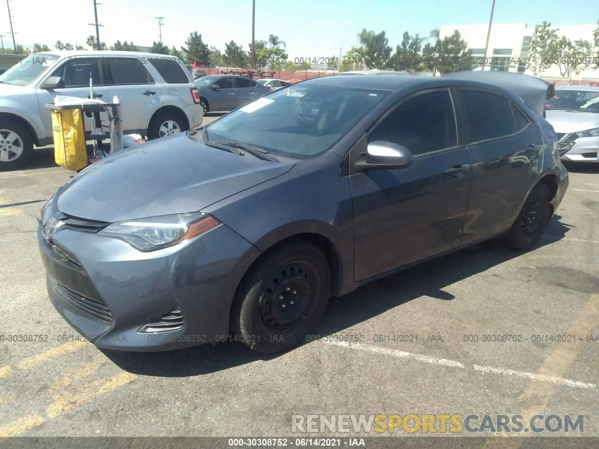 2 Photograph of a damaged car 5YFBURHE0KP945959 TOYOTA COROLLA 2019