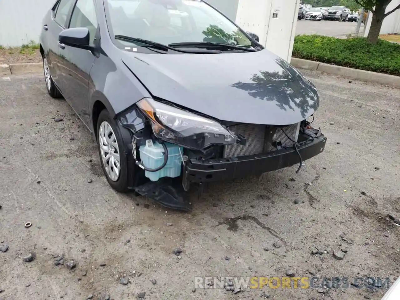 9 Photograph of a damaged car 5YFBURHE0KP946173 TOYOTA COROLLA 2019