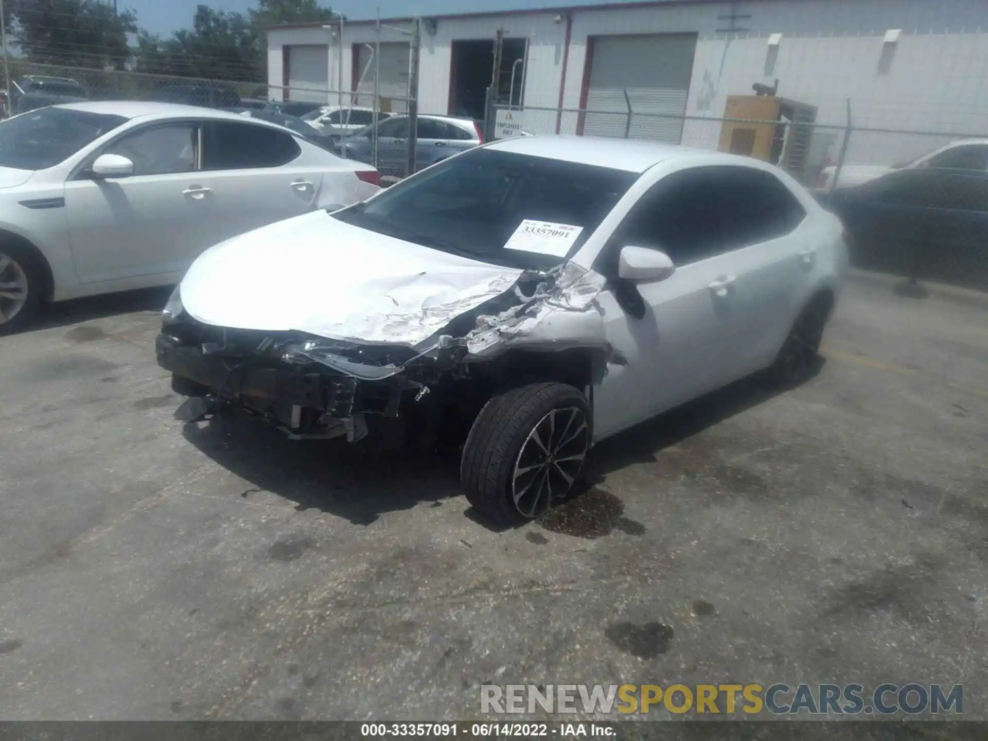 2 Photograph of a damaged car 5YFBURHE0KP946190 TOYOTA COROLLA 2019