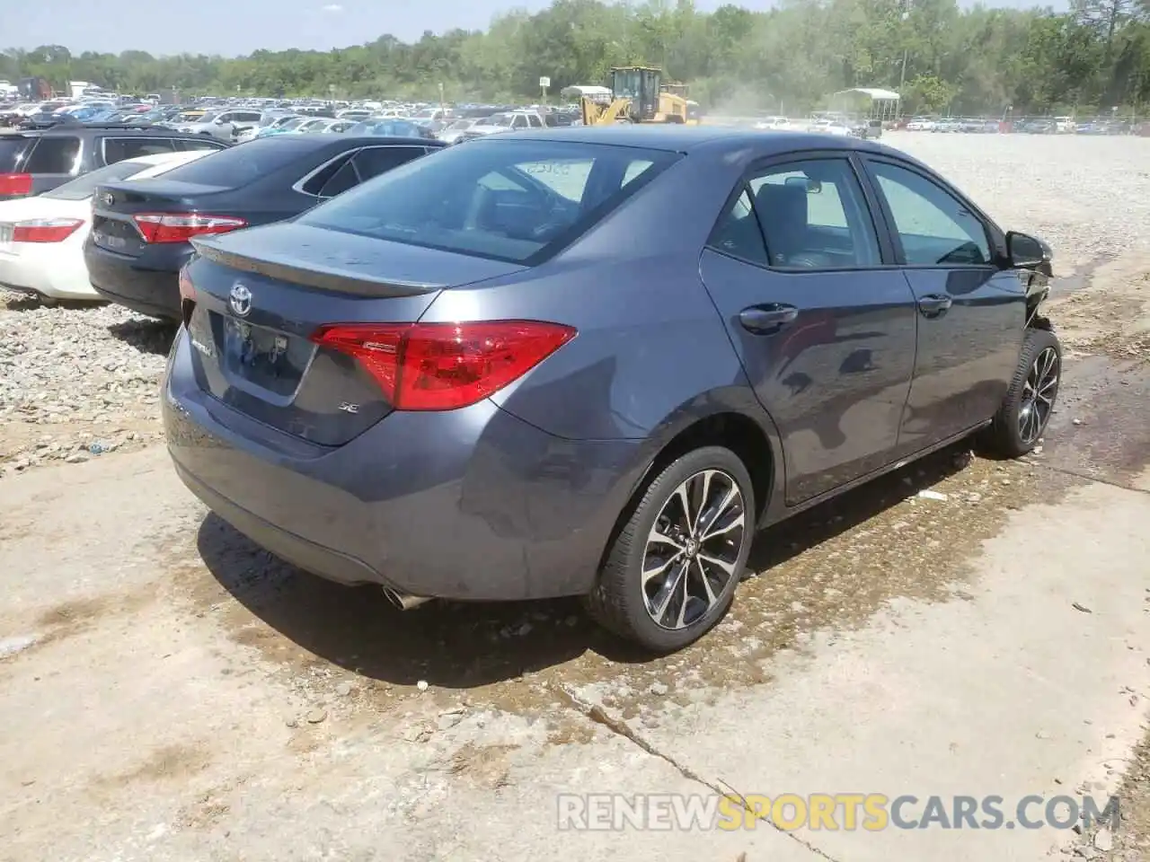 4 Photograph of a damaged car 5YFBURHE0KP946691 TOYOTA COROLLA 2019