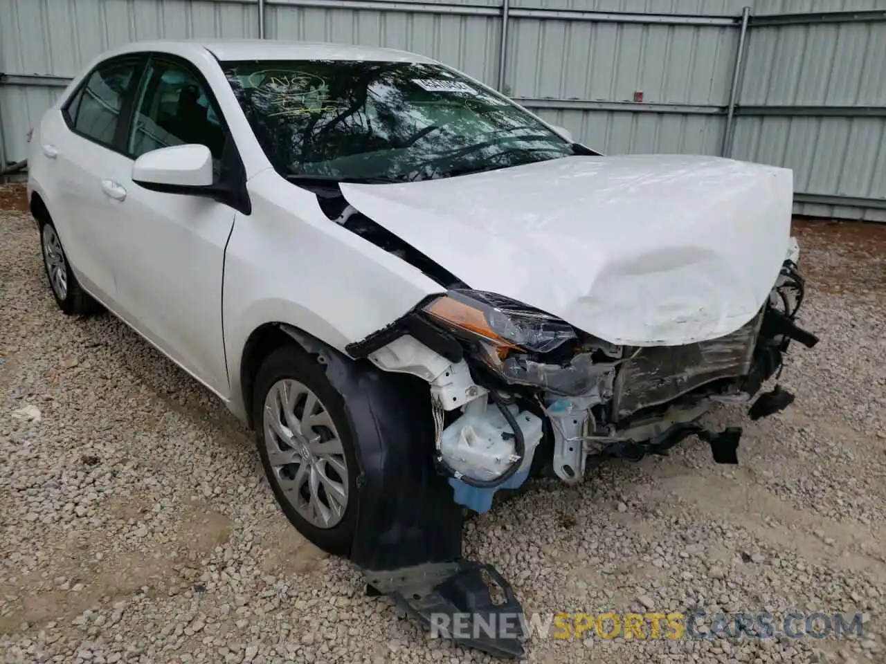 1 Photograph of a damaged car 5YFBURHE0KP946707 TOYOTA COROLLA 2019