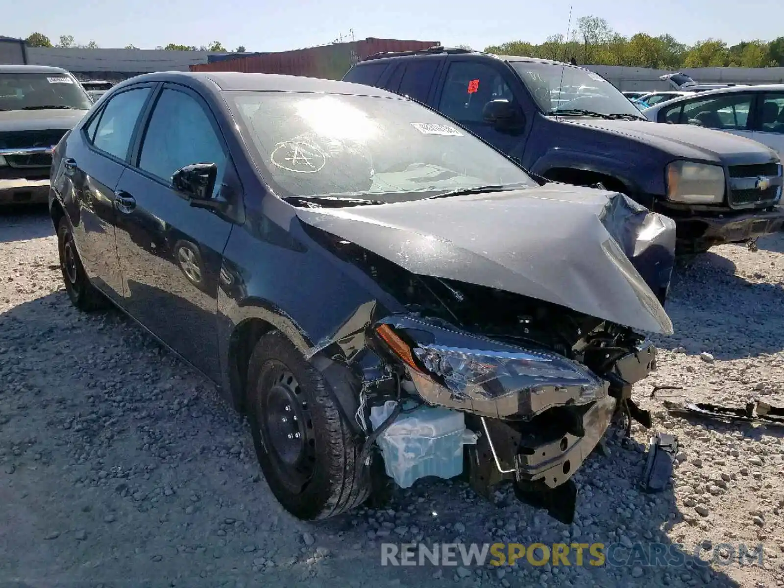 1 Photograph of a damaged car 5YFBURHE0KP946853 TOYOTA COROLLA 2019