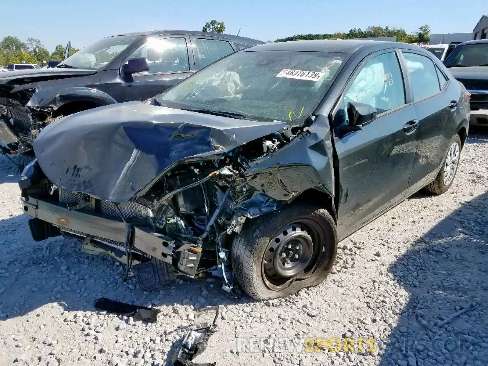 2 Photograph of a damaged car 5YFBURHE0KP946853 TOYOTA COROLLA 2019