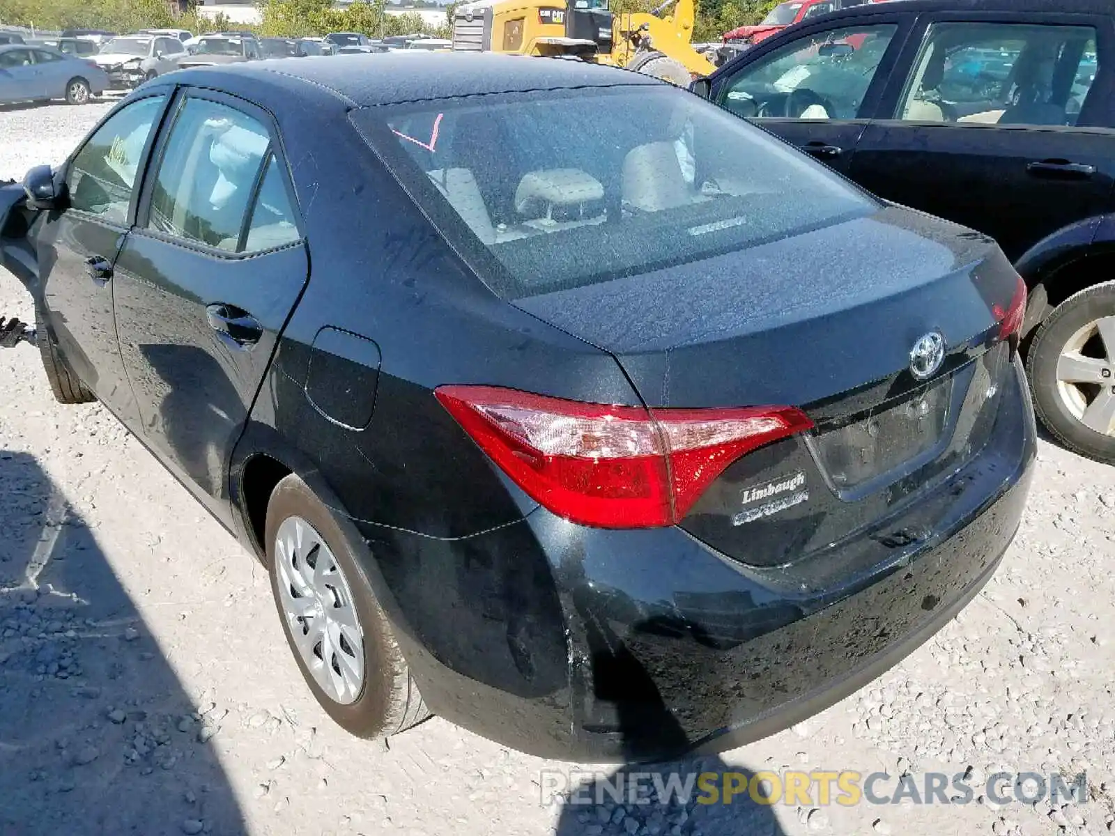 3 Photograph of a damaged car 5YFBURHE0KP946853 TOYOTA COROLLA 2019