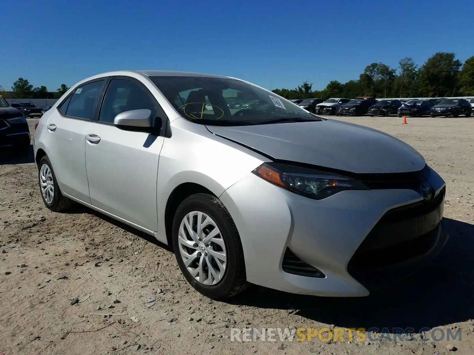 1 Photograph of a damaged car 5YFBURHE0KP946934 TOYOTA COROLLA 2019