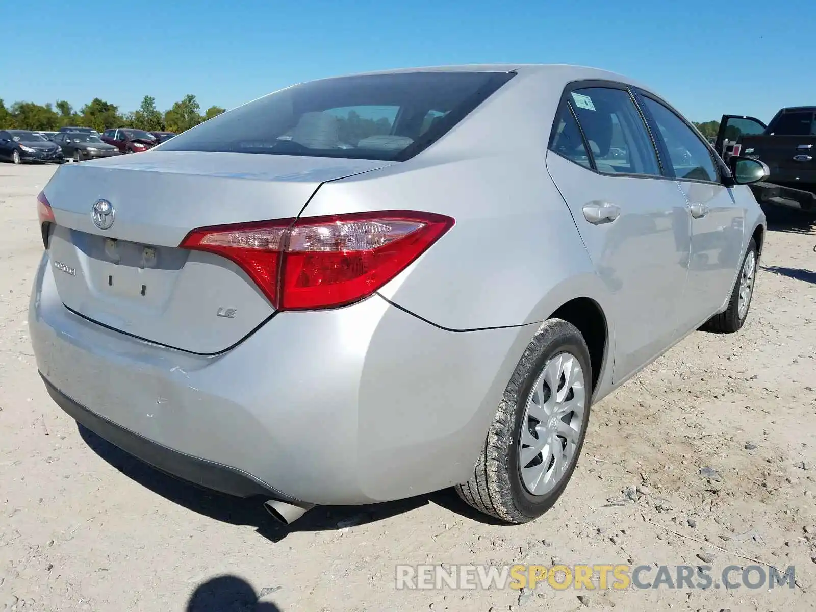 4 Photograph of a damaged car 5YFBURHE0KP946934 TOYOTA COROLLA 2019