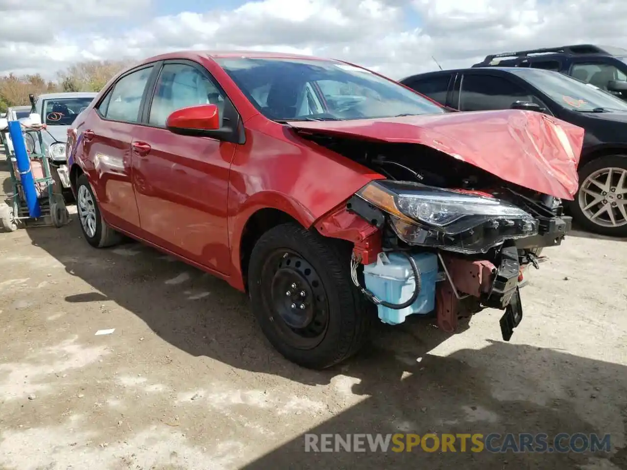 1 Photograph of a damaged car 5YFBURHE0KP946996 TOYOTA COROLLA 2019