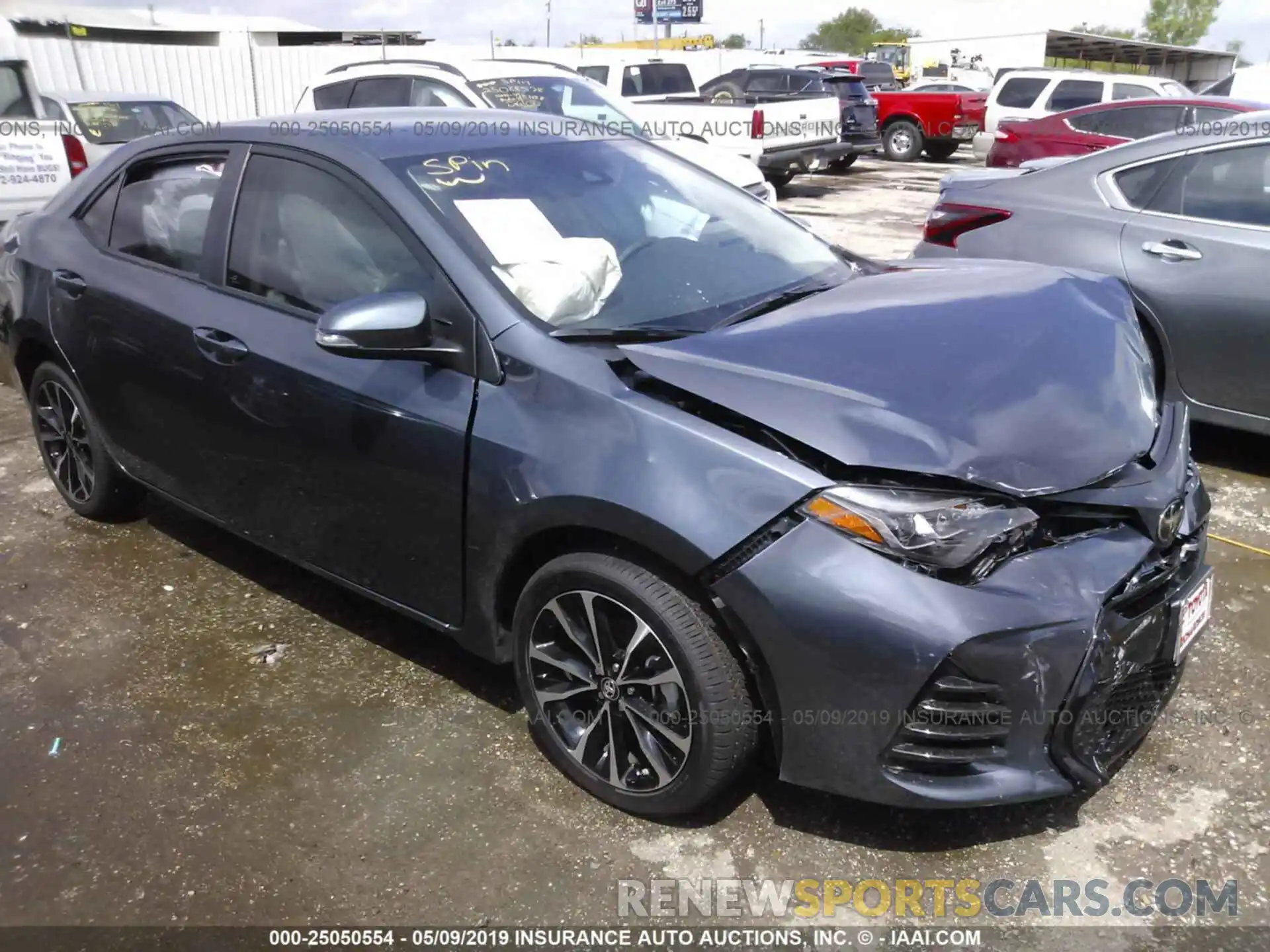 1 Photograph of a damaged car 5YFBURHE0KP947324 TOYOTA COROLLA 2019