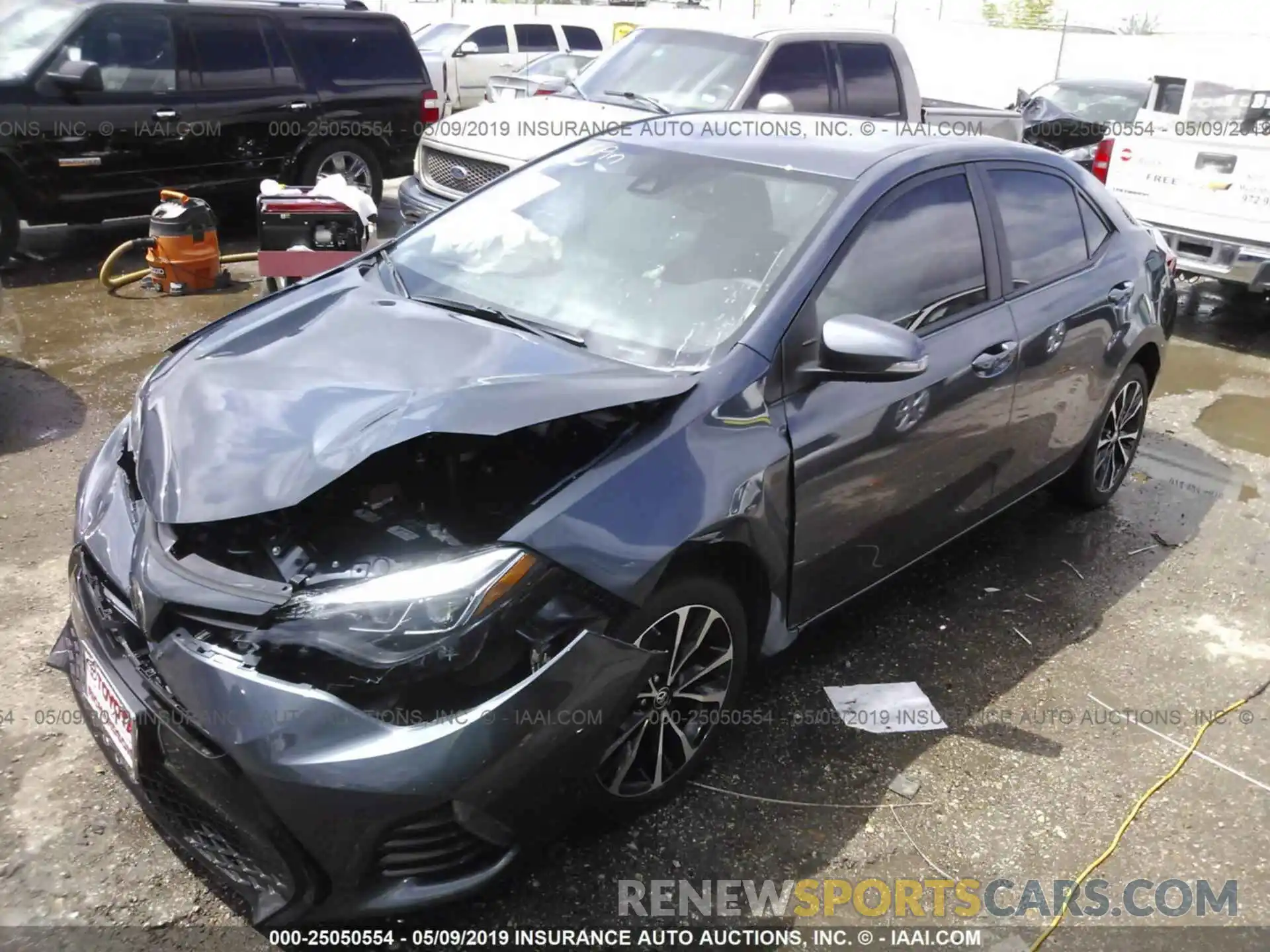 2 Photograph of a damaged car 5YFBURHE0KP947324 TOYOTA COROLLA 2019