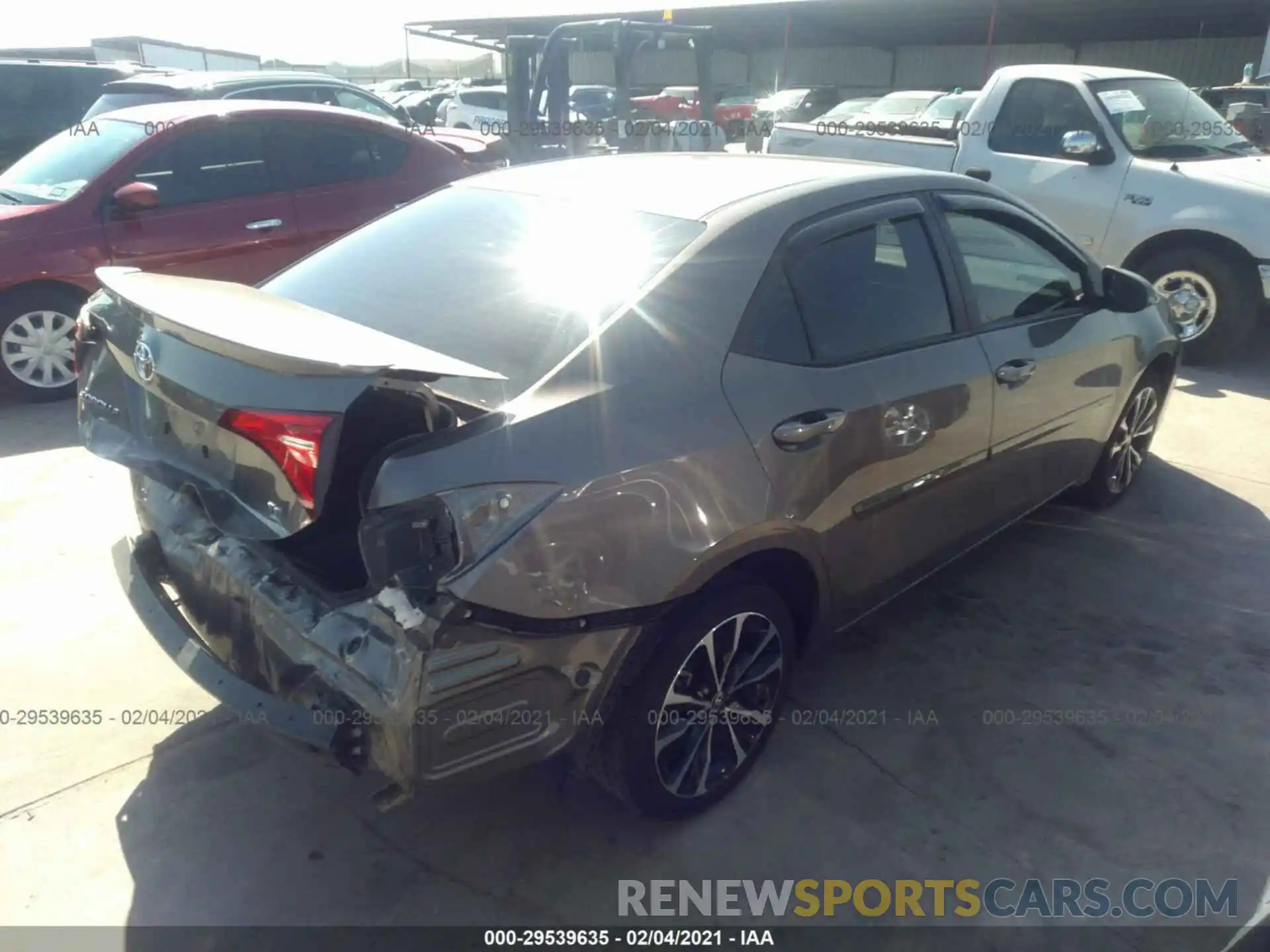 4 Photograph of a damaged car 5YFBURHE0KP947985 TOYOTA COROLLA 2019