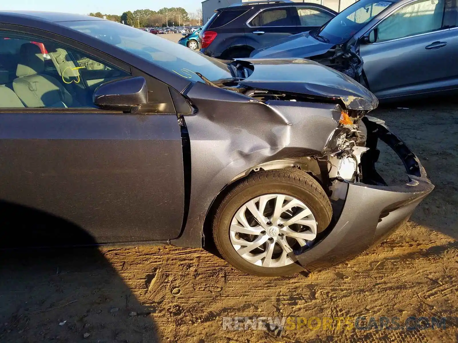 9 Photograph of a damaged car 5YFBURHE0KP948151 TOYOTA COROLLA 2019