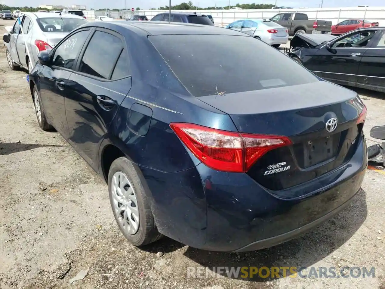 3 Photograph of a damaged car 5YFBURHE0KP948392 TOYOTA COROLLA 2019