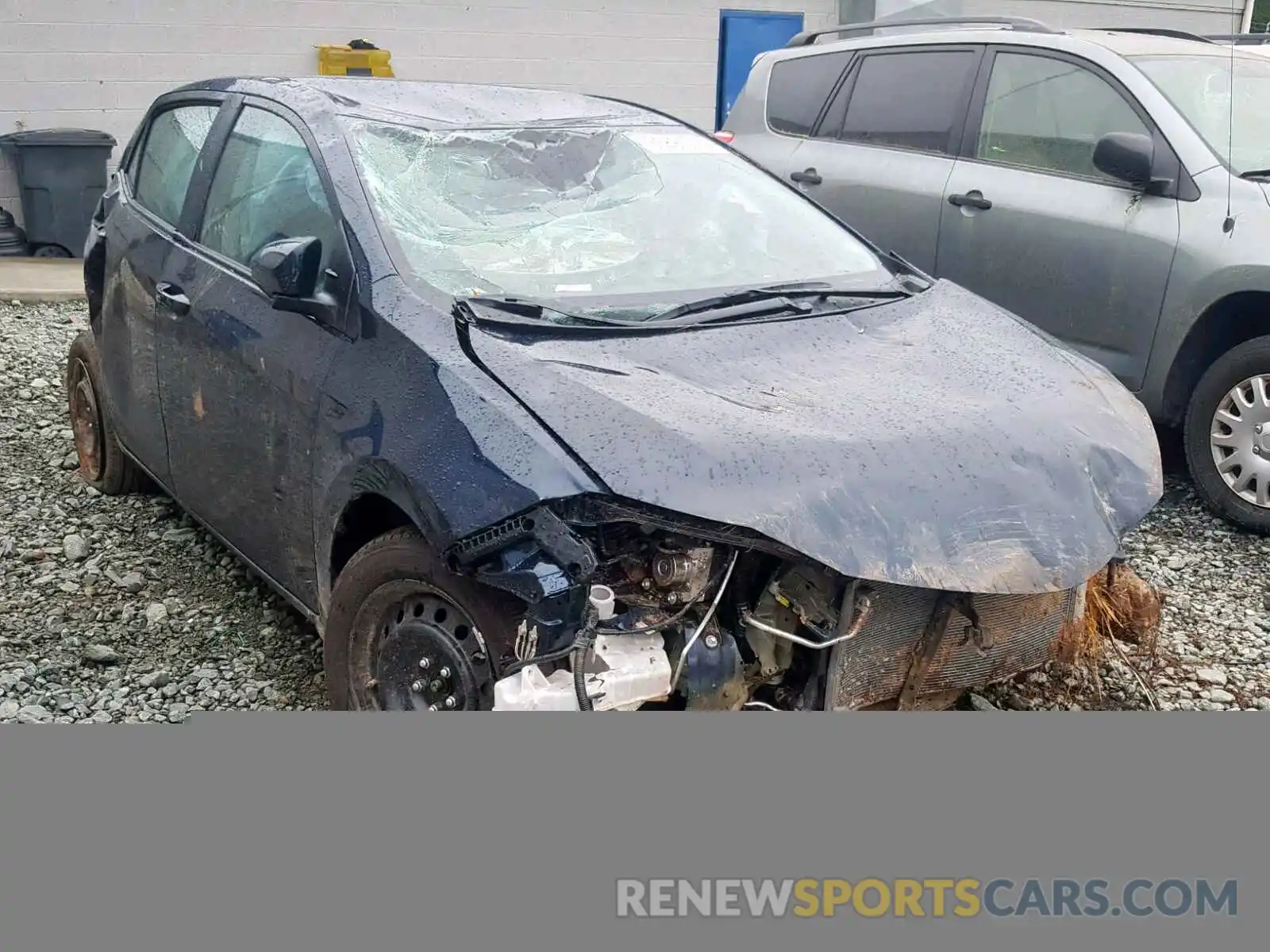 1 Photograph of a damaged car 5YFBURHE0KP948439 TOYOTA COROLLA 2019