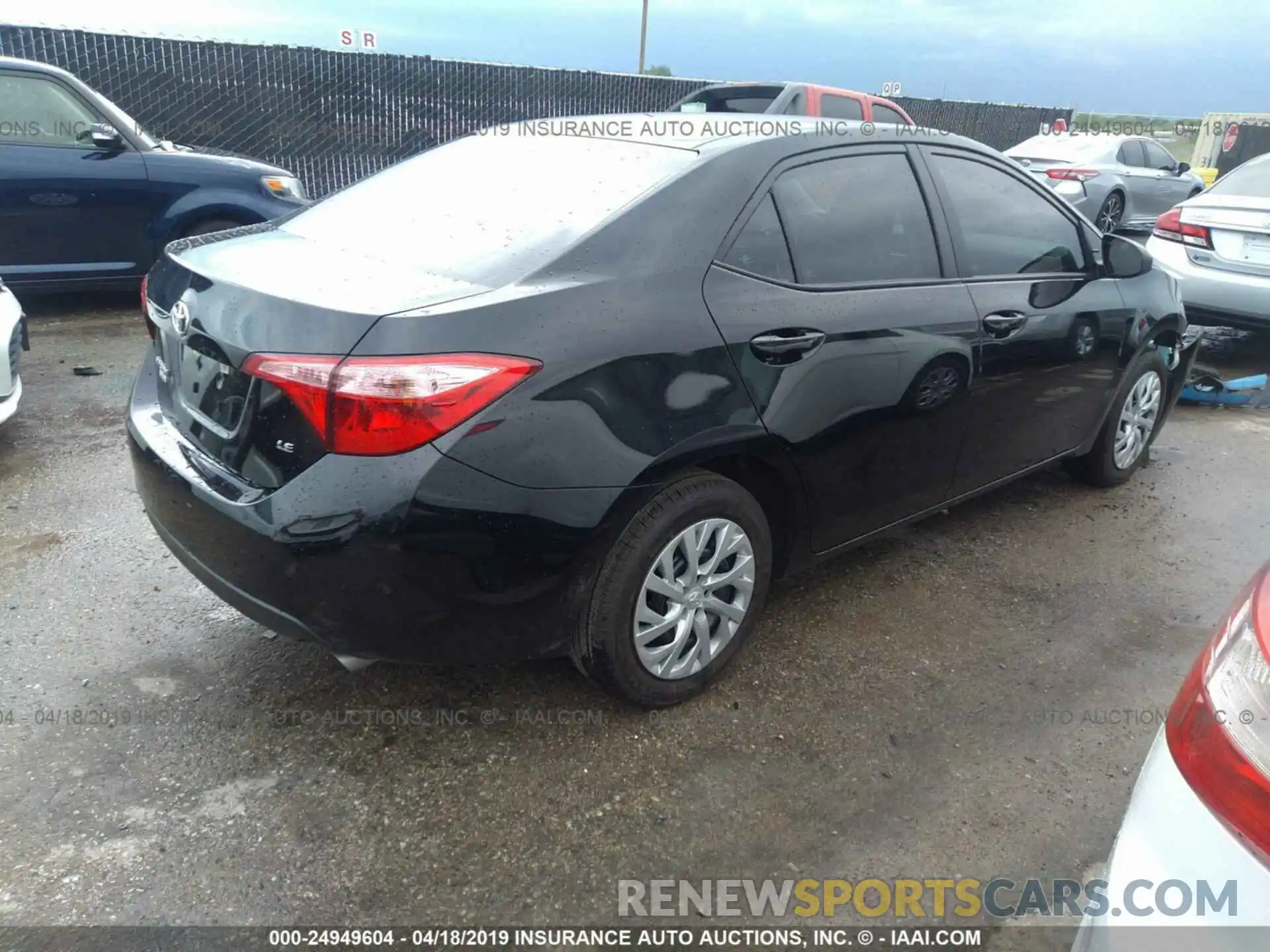 4 Photograph of a damaged car 5YFBURHE0KP948781 TOYOTA COROLLA 2019