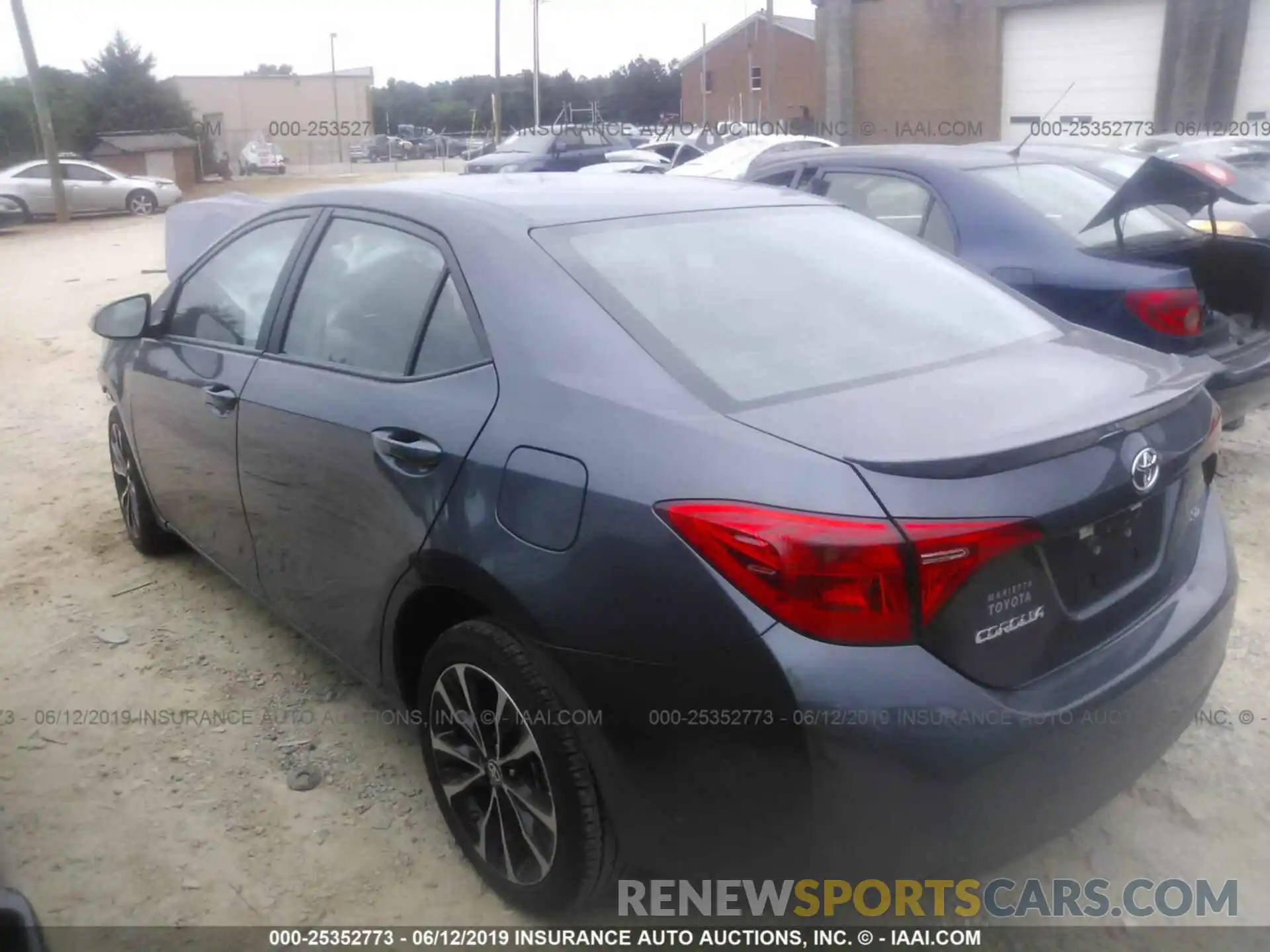 3 Photograph of a damaged car 5YFBURHE0KP948926 TOYOTA COROLLA 2019