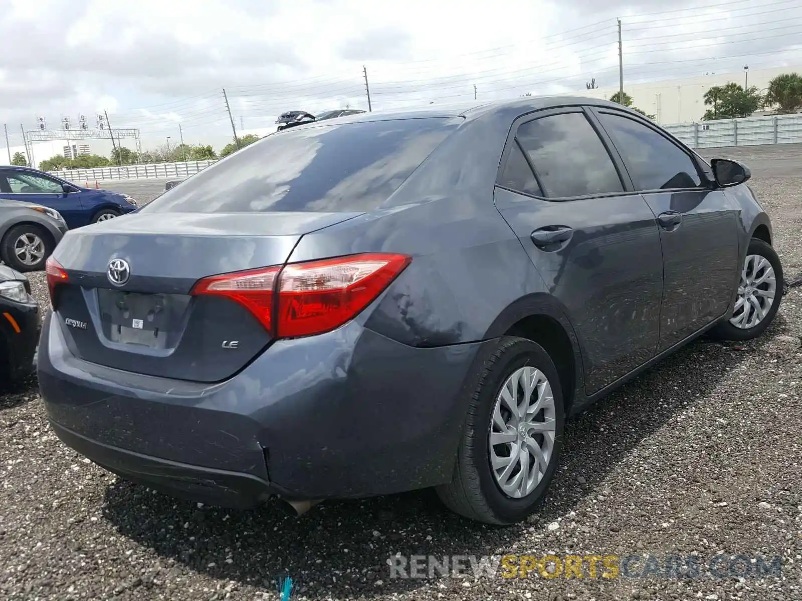 4 Photograph of a damaged car 5YFBURHE0KP949056 TOYOTA COROLLA 2019