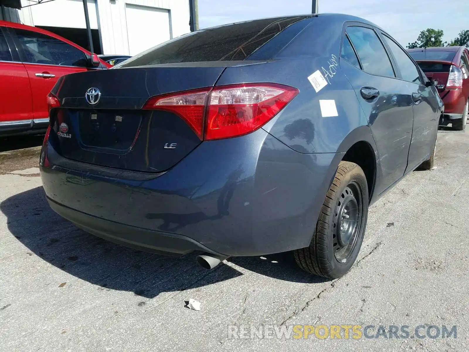 4 Photograph of a damaged car 5YFBURHE0KP949414 TOYOTA COROLLA 2019