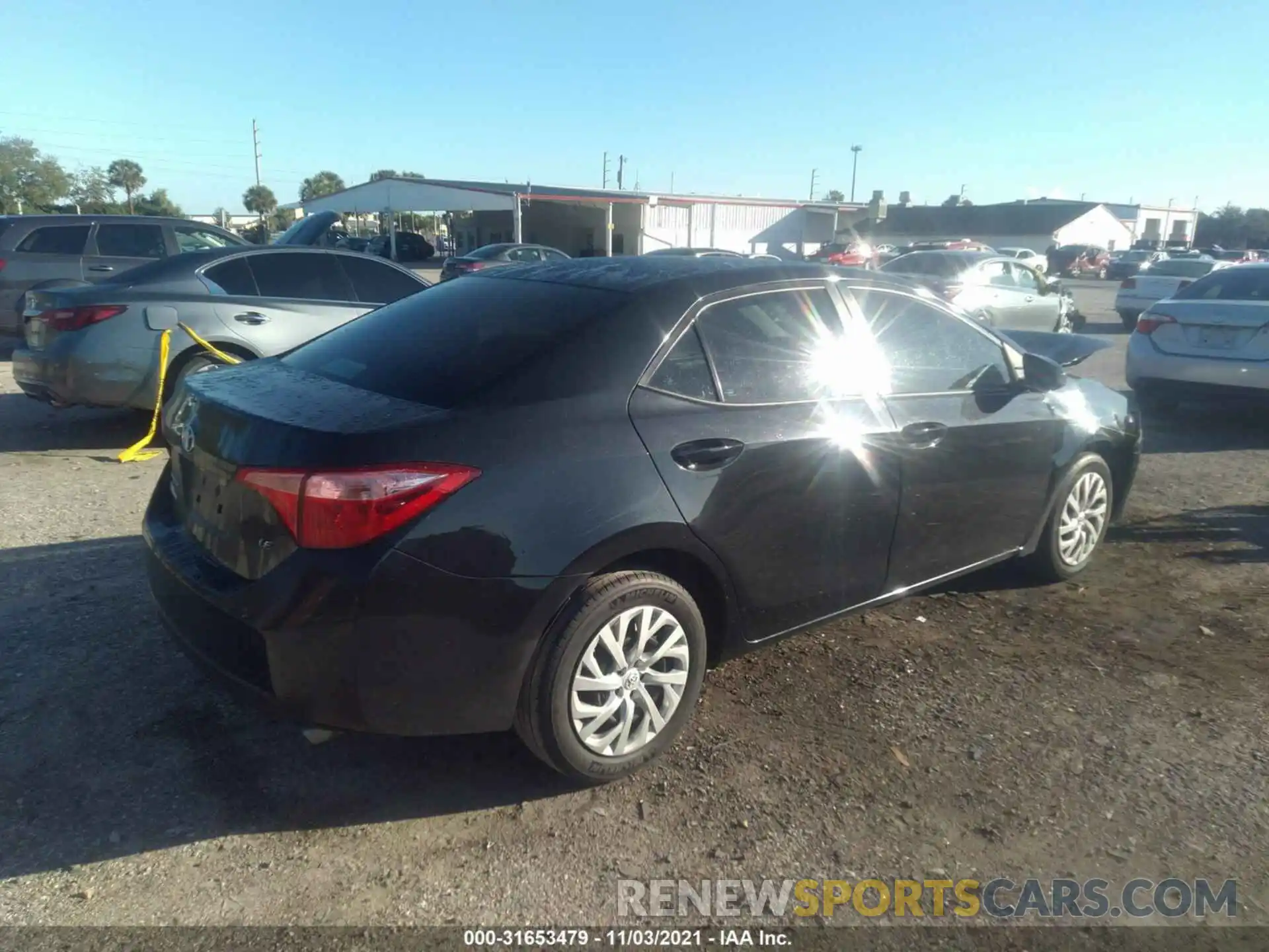 4 Photograph of a damaged car 5YFBURHE0KP949476 TOYOTA COROLLA 2019