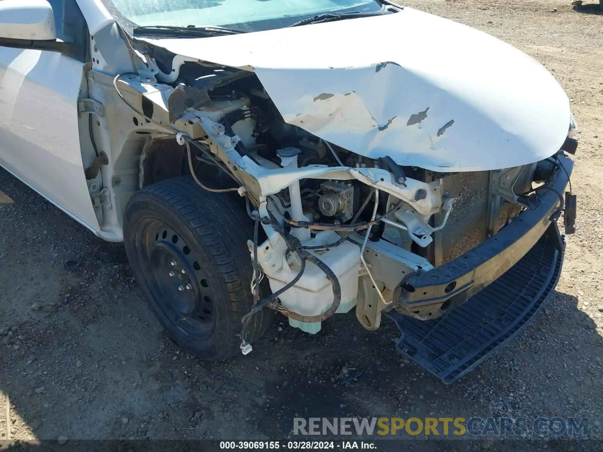 6 Photograph of a damaged car 5YFBURHE1KP857048 TOYOTA COROLLA 2019
