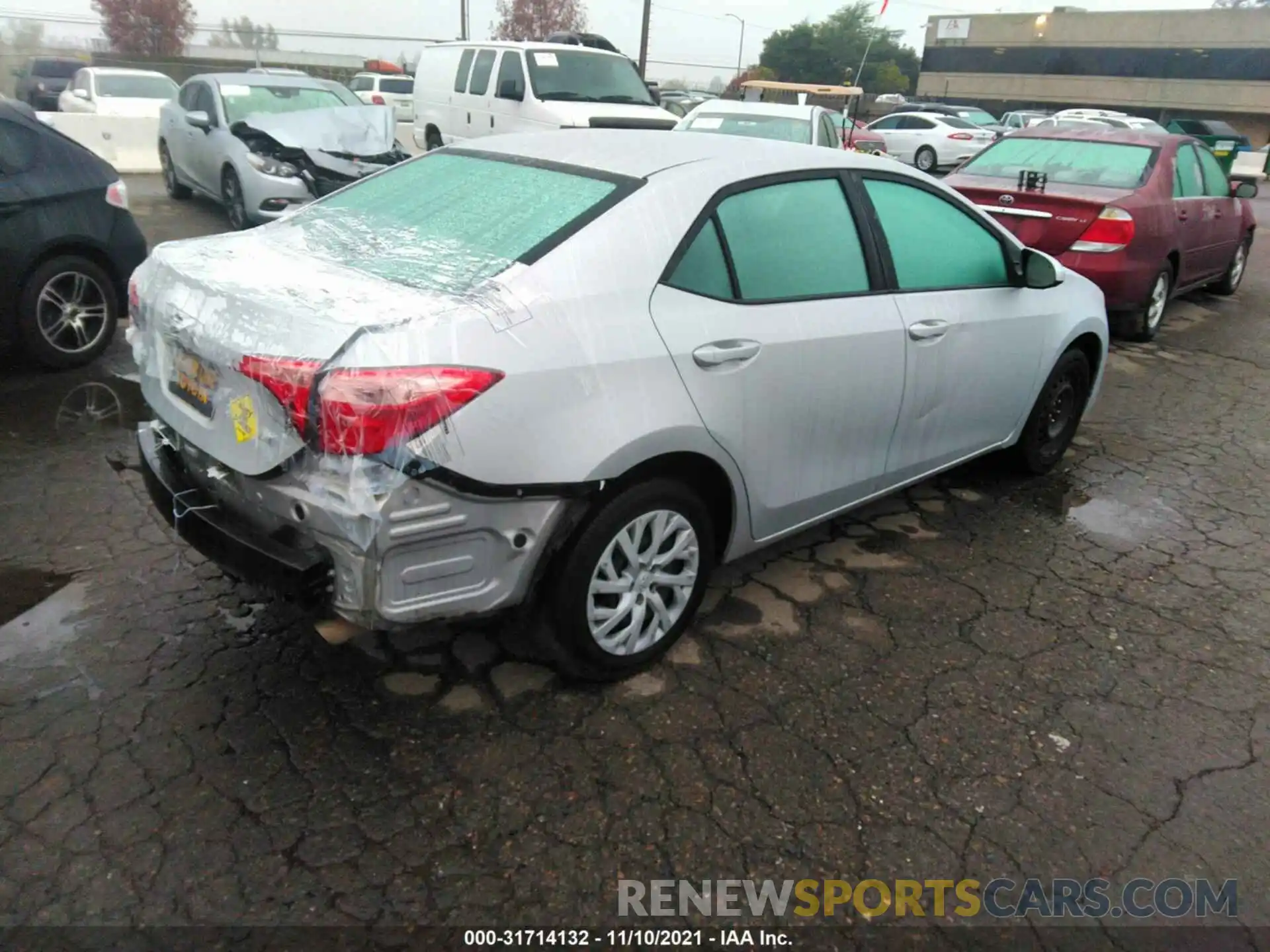 4 Photograph of a damaged car 5YFBURHE1KP857082 TOYOTA COROLLA 2019