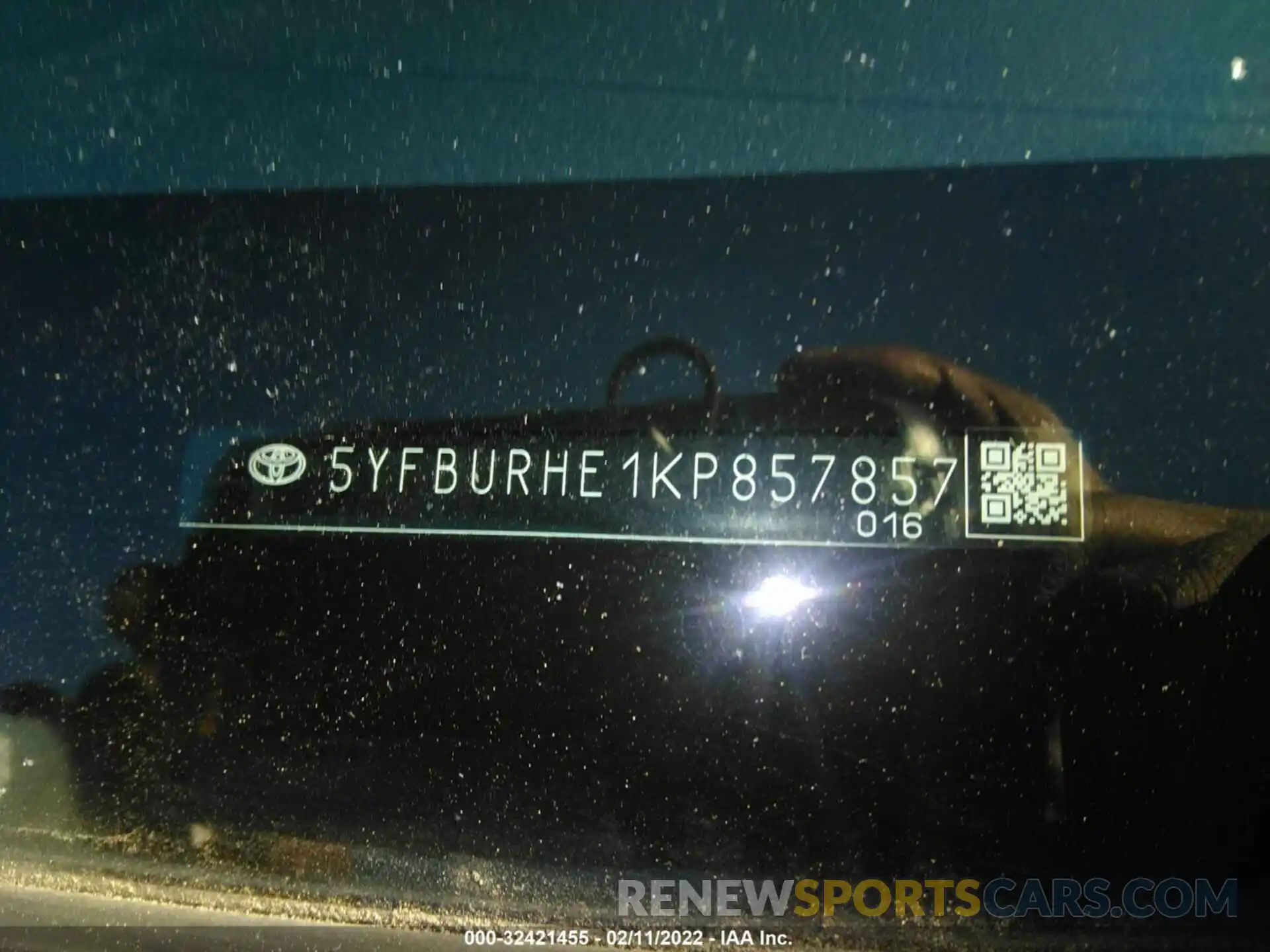 9 Photograph of a damaged car 5YFBURHE1KP857857 TOYOTA COROLLA 2019