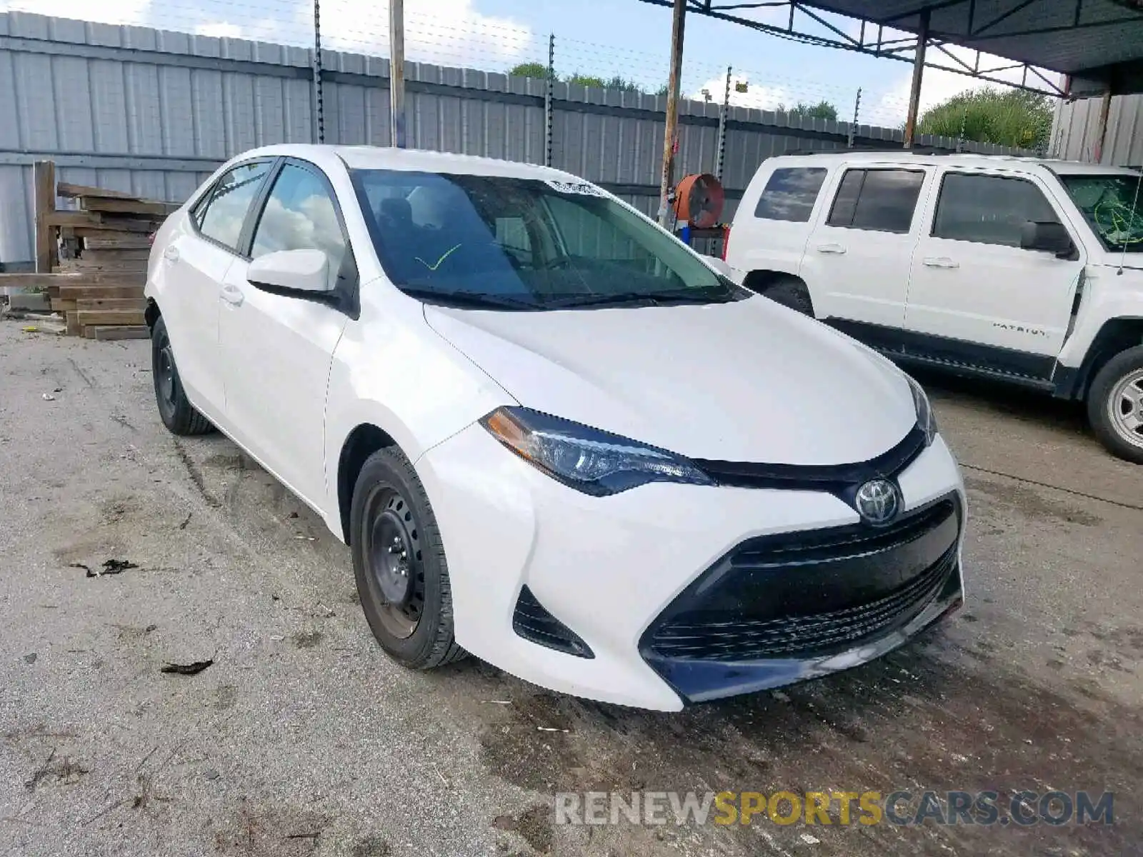 1 Photograph of a damaged car 5YFBURHE1KP859043 TOYOTA COROLLA 2019