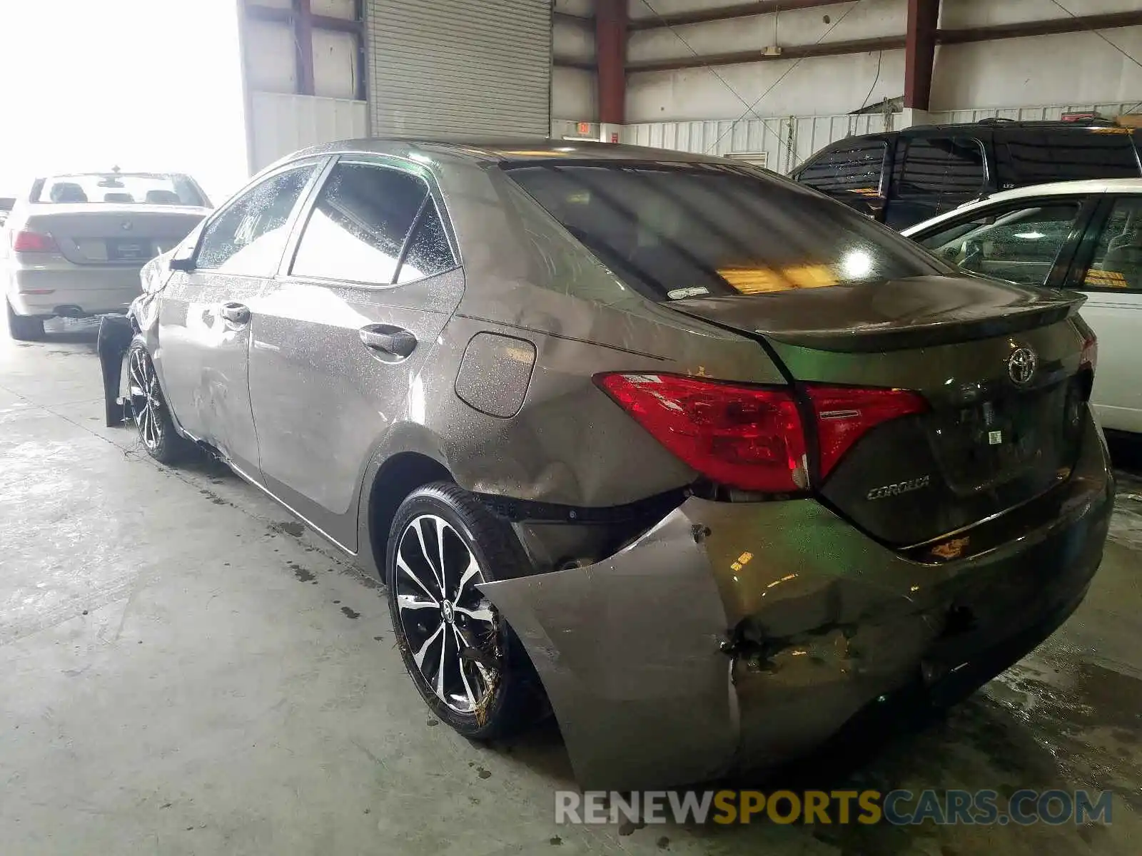 3 Photograph of a damaged car 5YFBURHE1KP860113 TOYOTA COROLLA 2019