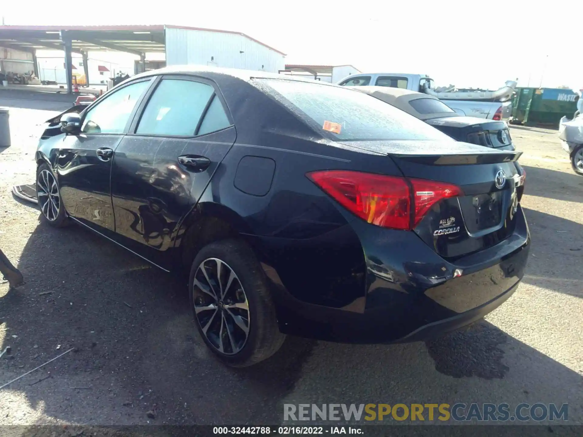 3 Photograph of a damaged car 5YFBURHE1KP860516 TOYOTA COROLLA 2019