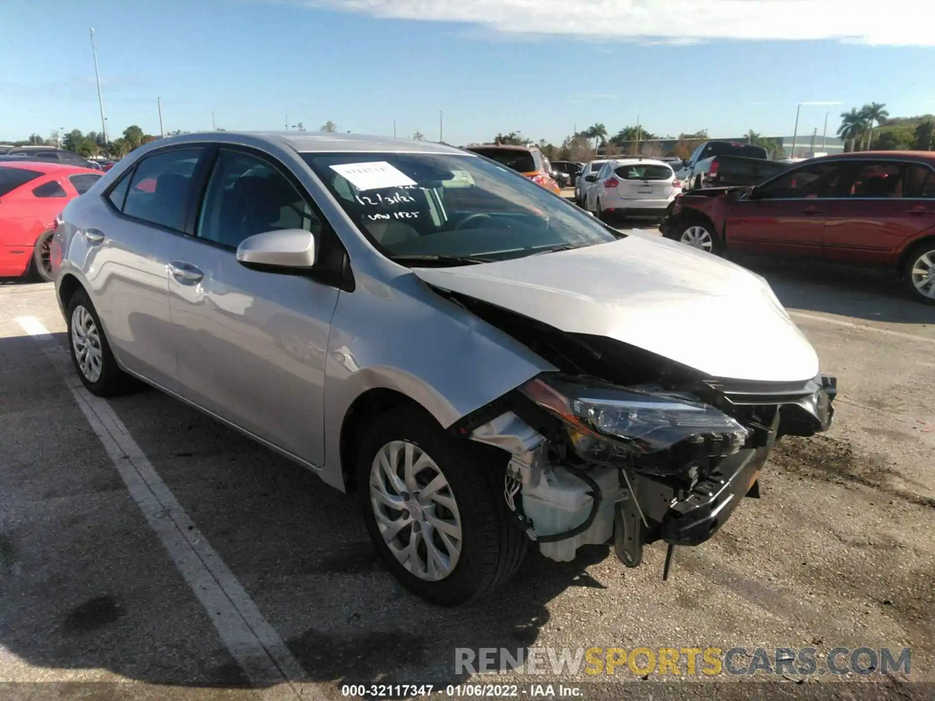 1 Photograph of a damaged car 5YFBURHE1KP861925 TOYOTA COROLLA 2019