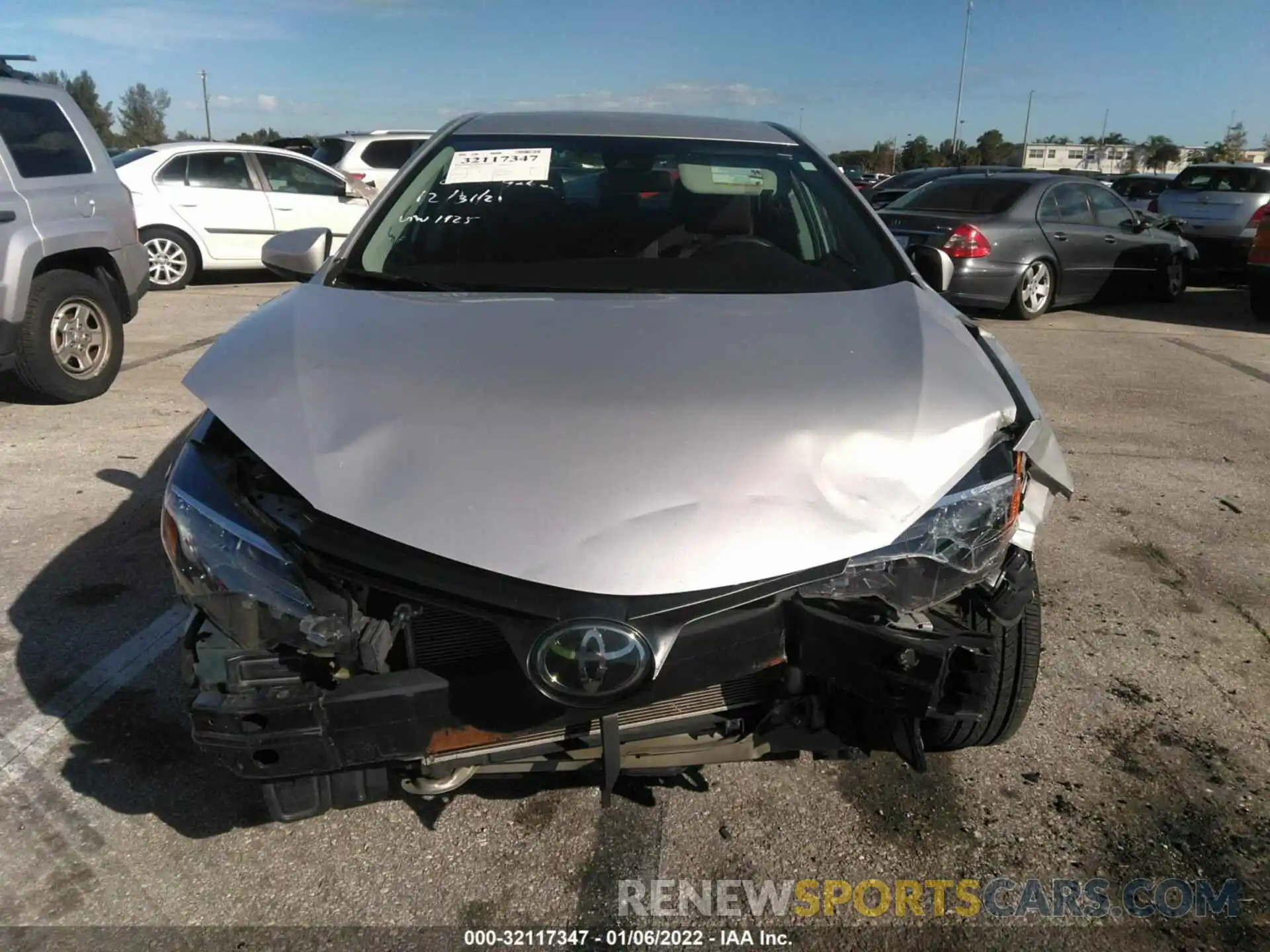 6 Photograph of a damaged car 5YFBURHE1KP861925 TOYOTA COROLLA 2019