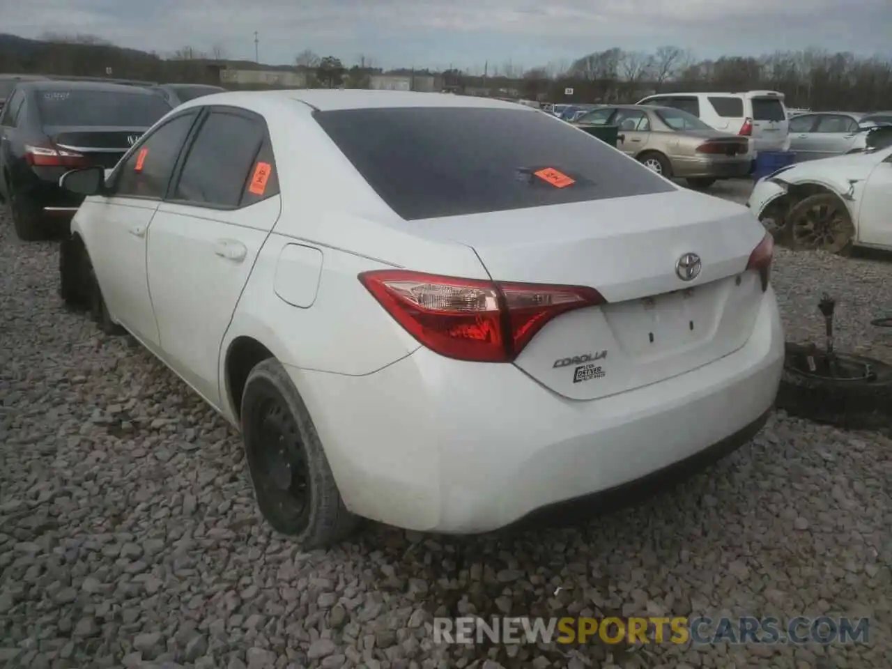 3 Photograph of a damaged car 5YFBURHE1KP862024 TOYOTA COROLLA 2019