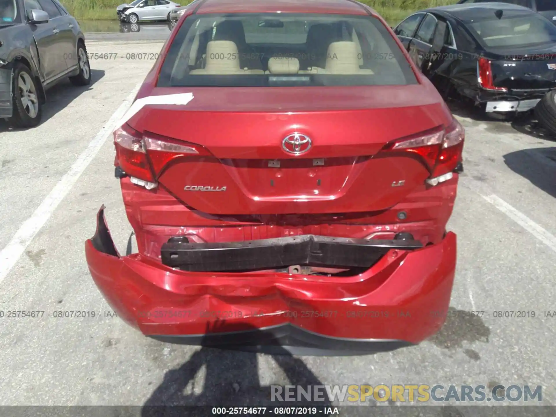 6 Photograph of a damaged car 5YFBURHE1KP863139 TOYOTA COROLLA 2019