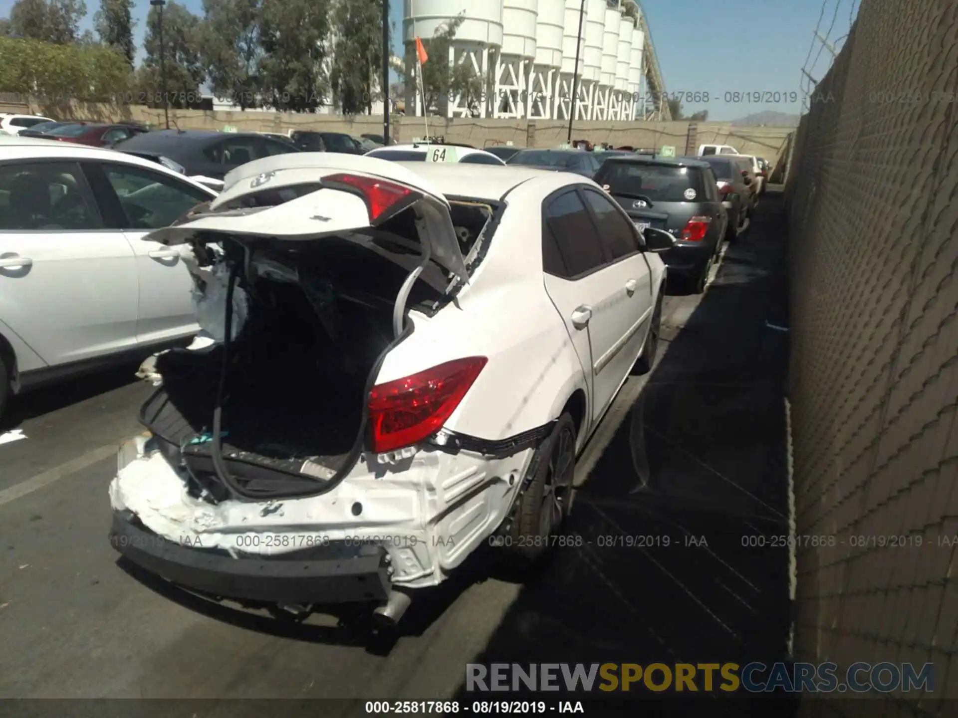 4 Photograph of a damaged car 5YFBURHE1KP863870 TOYOTA COROLLA 2019