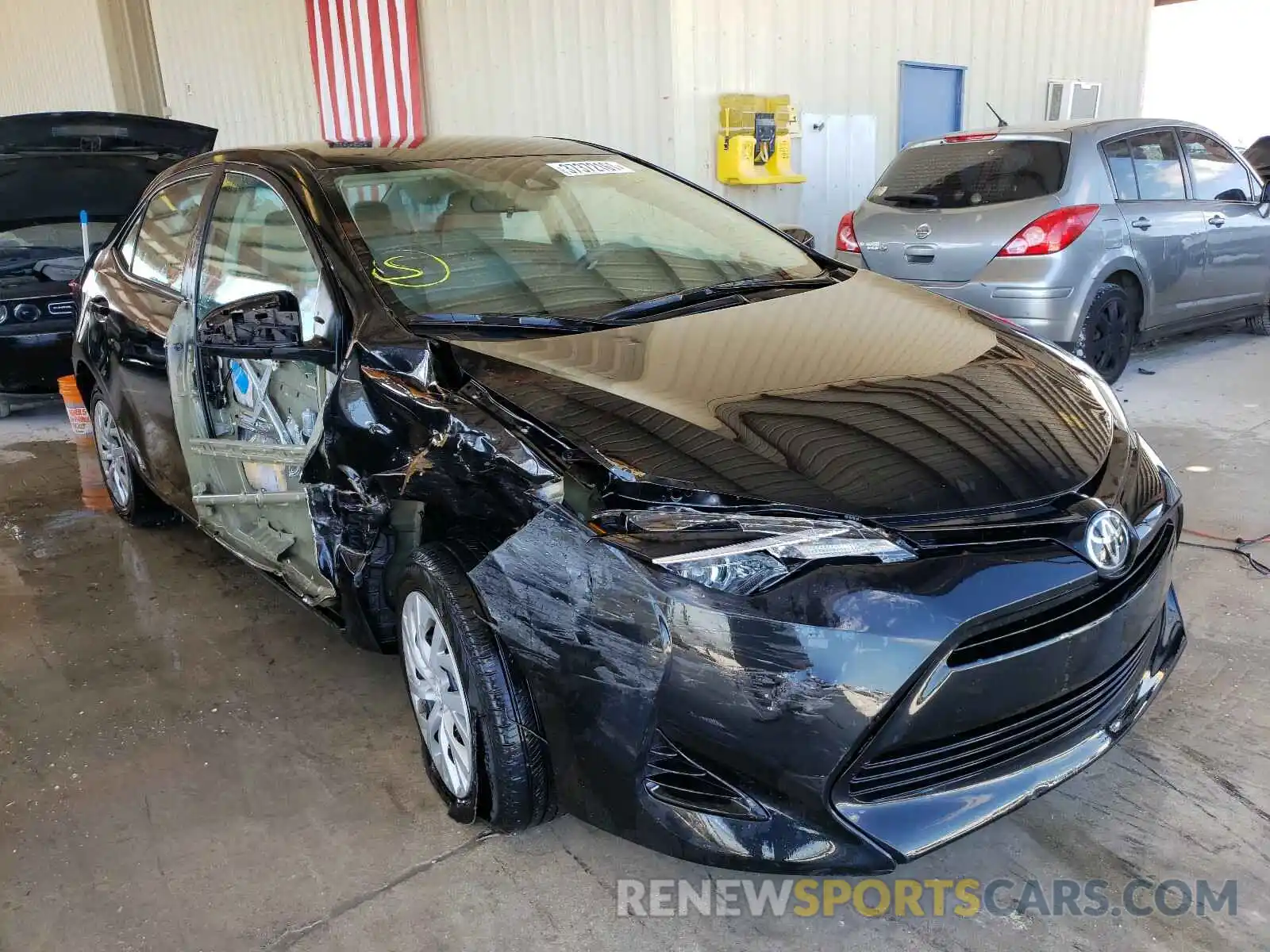 1 Photograph of a damaged car 5YFBURHE1KP864212 TOYOTA COROLLA 2019