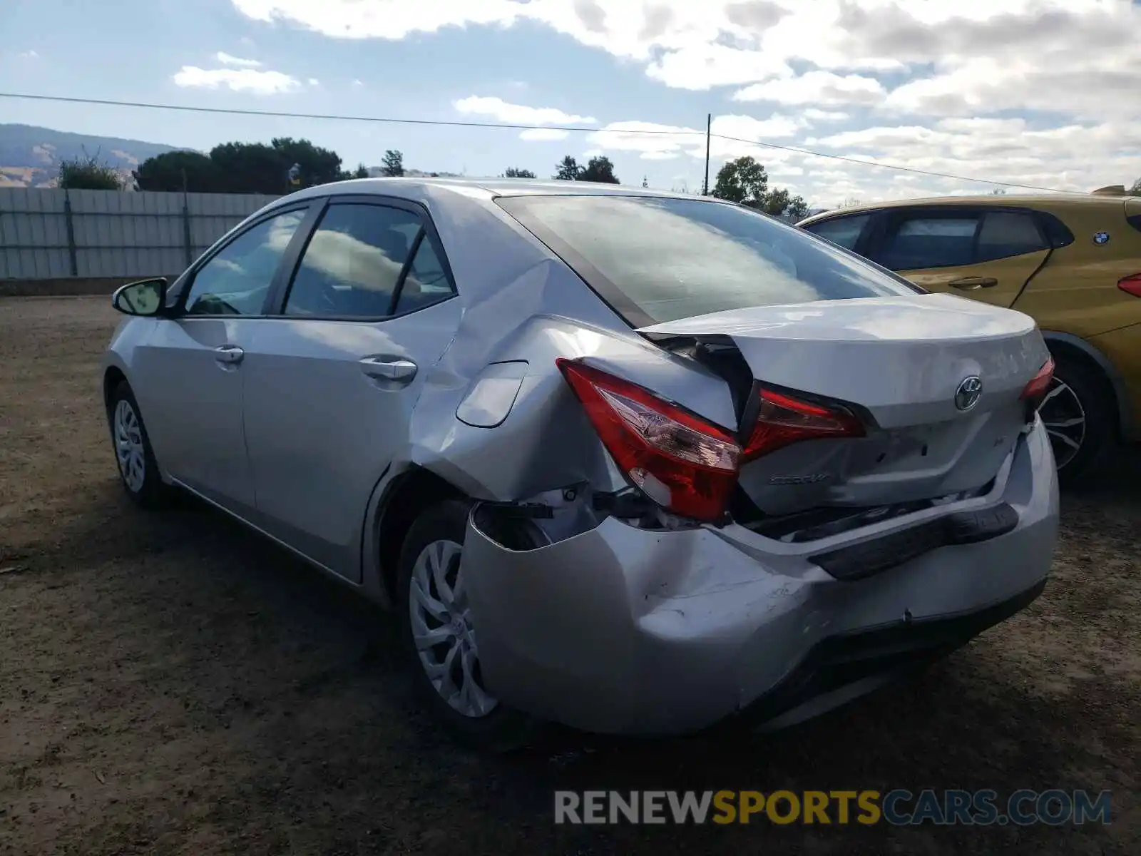 3 Photograph of a damaged car 5YFBURHE1KP864520 TOYOTA COROLLA 2019