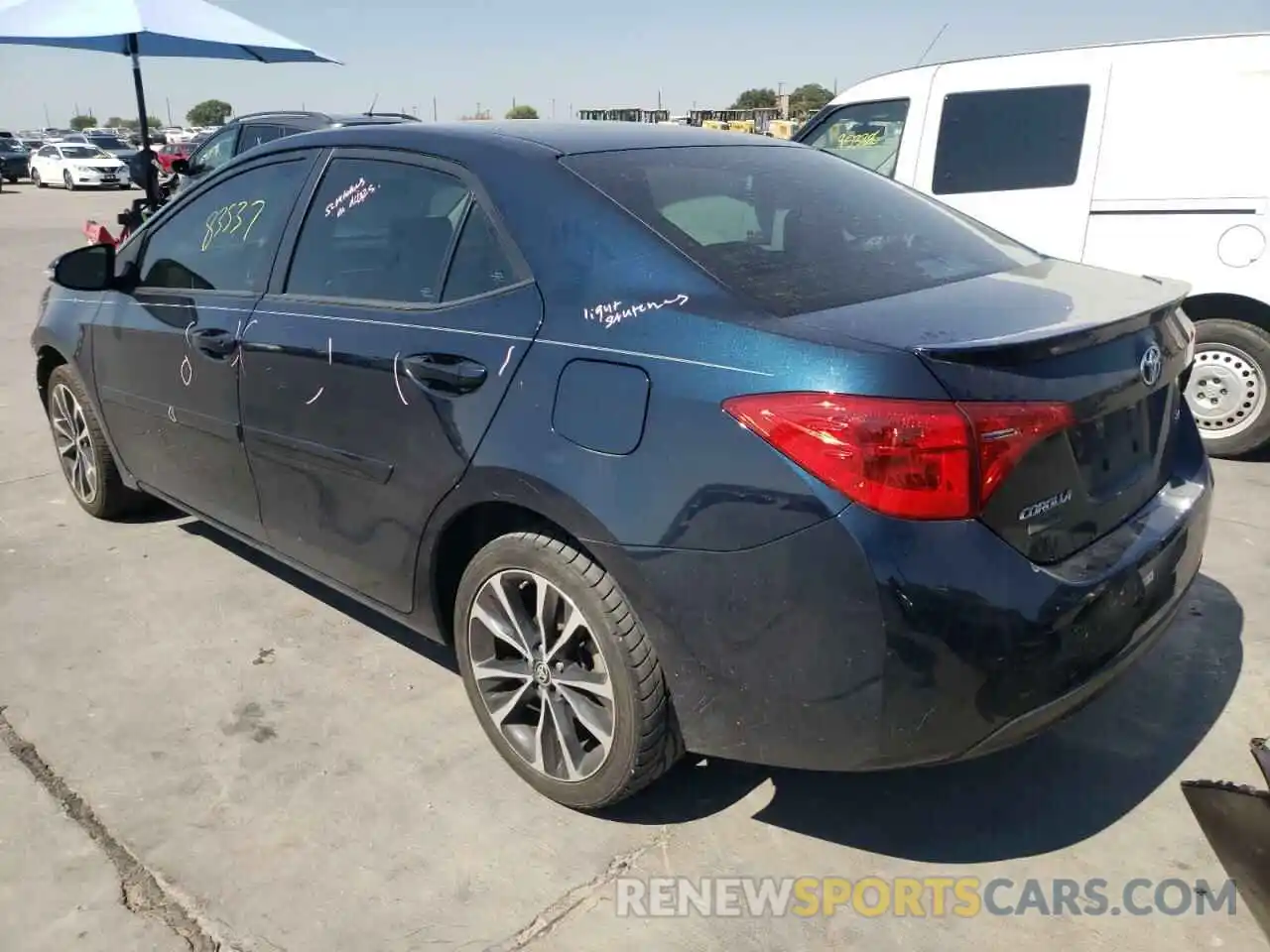 3 Photograph of a damaged car 5YFBURHE1KP865568 TOYOTA COROLLA 2019