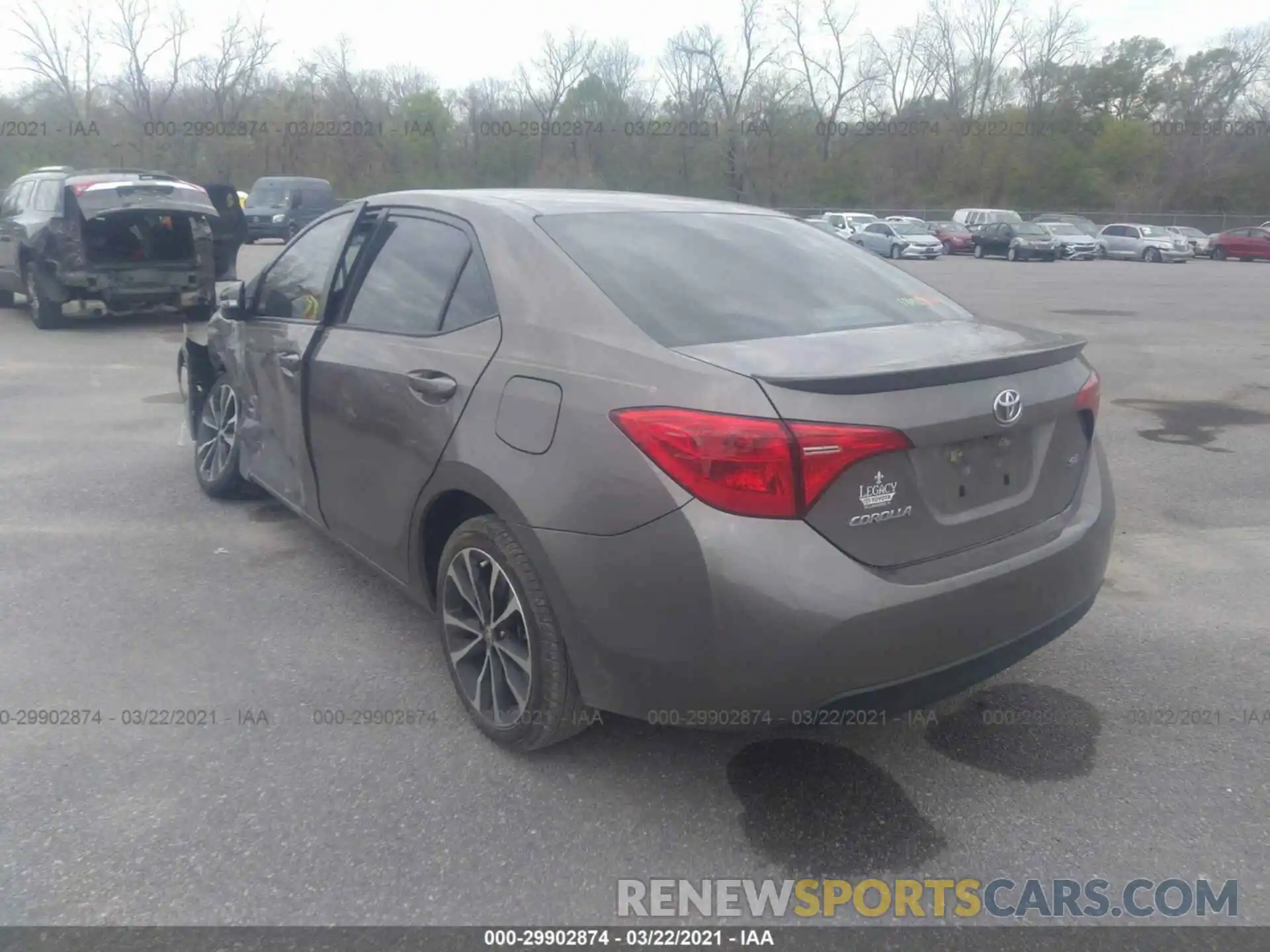 3 Photograph of a damaged car 5YFBURHE1KP866722 TOYOTA COROLLA 2019